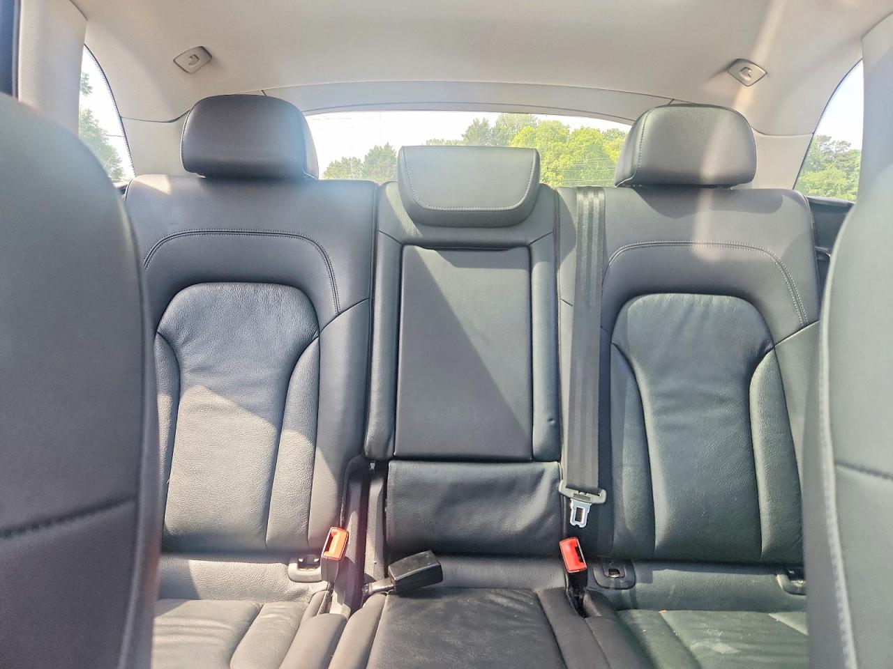 2015 Audi Q5 Premium Plus Gray vin: WA1LFAFP7FA127475