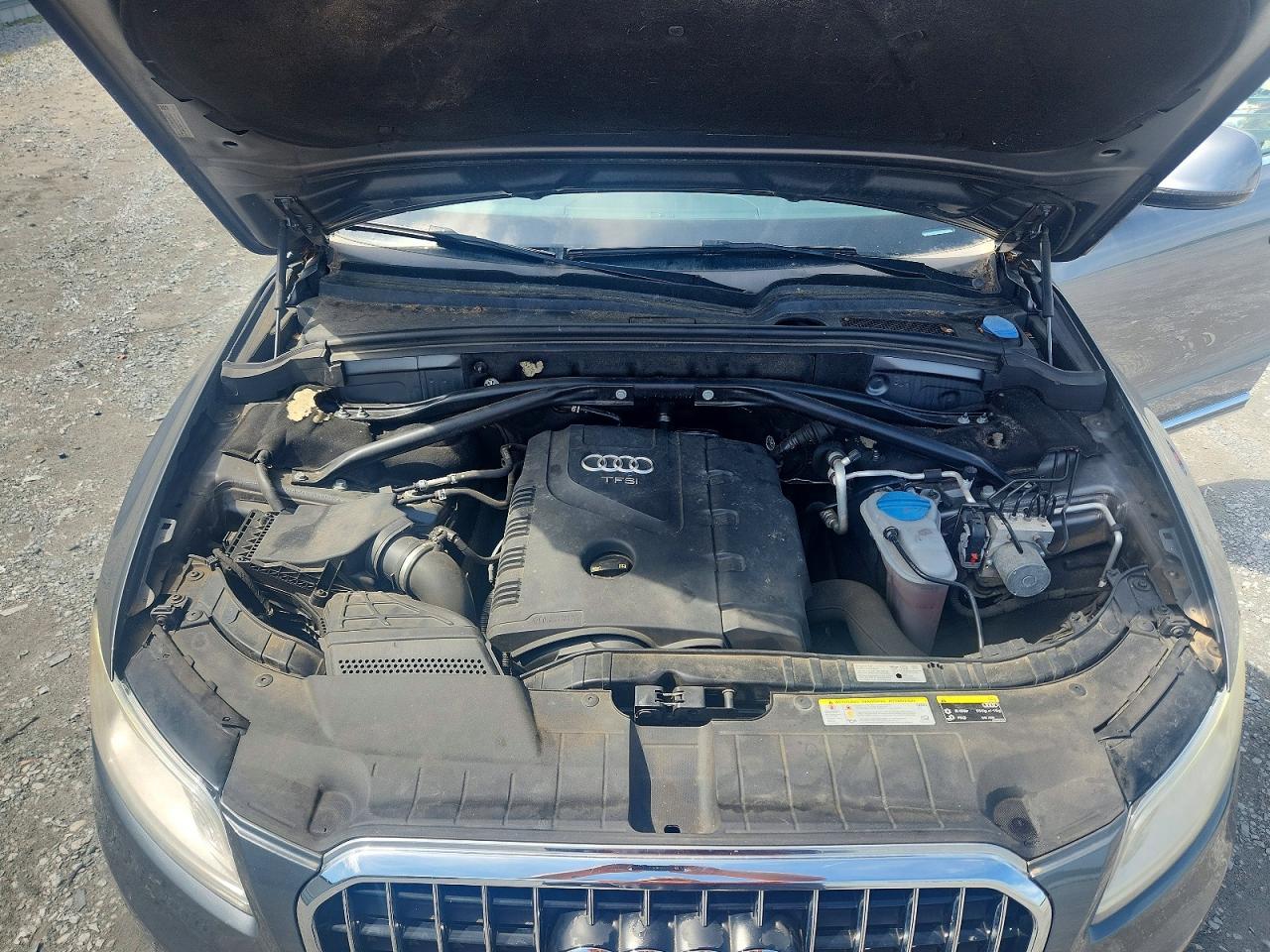 2015 Audi Q5 Premium Plus Gray vin: WA1LFAFP7FA127475