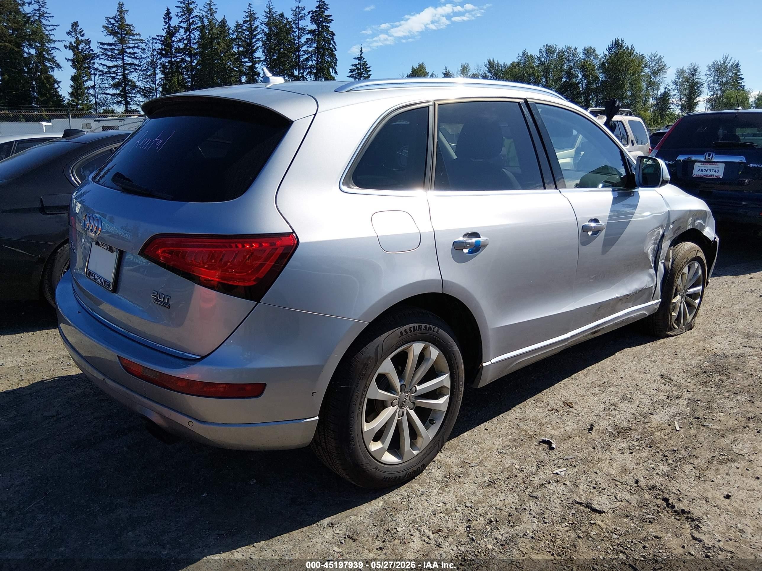 2015 Audi Q5 2.0t Premium Light Blue vin: WA1LFAFP7FA136922