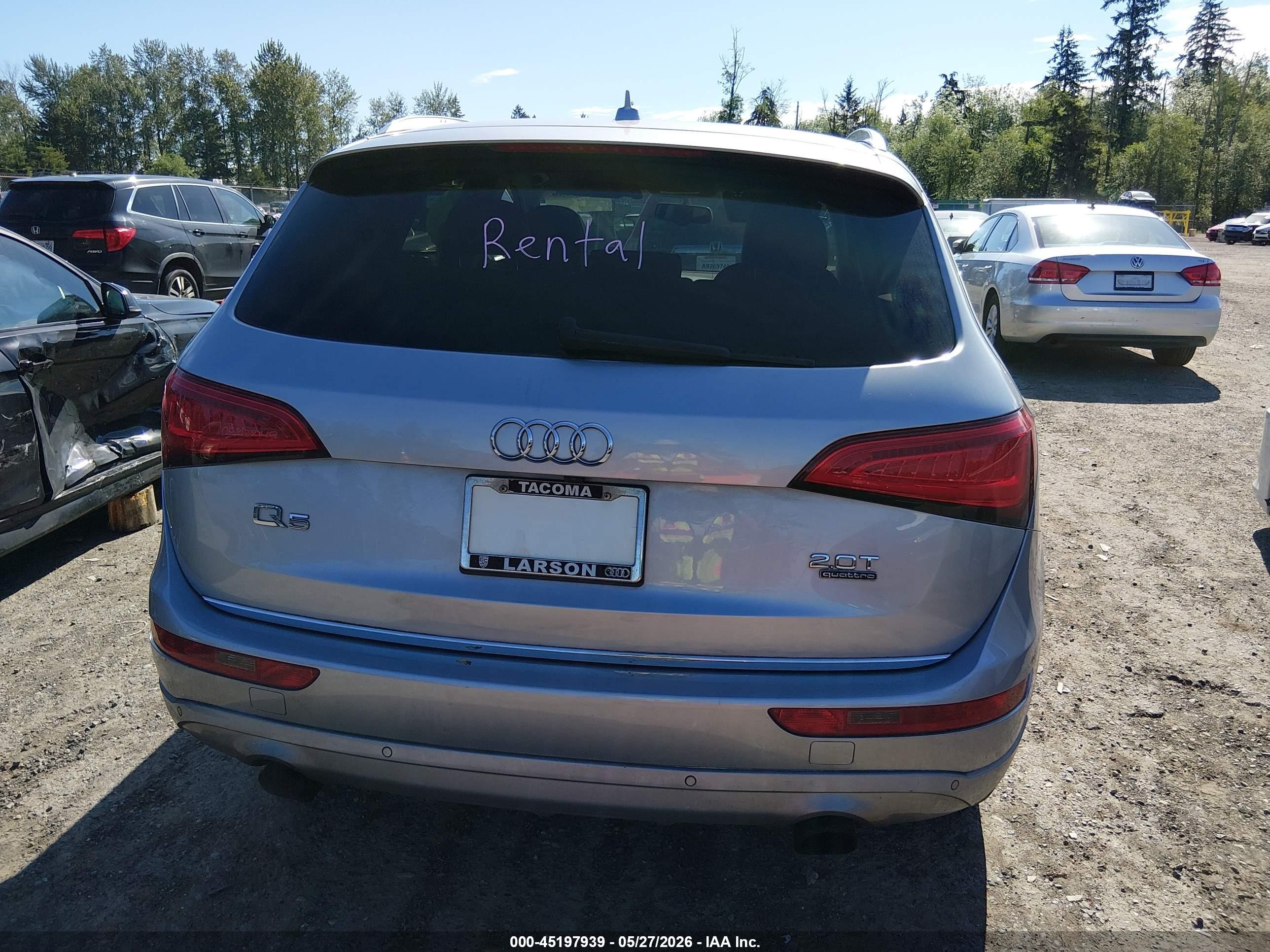 2015 Audi Q5 2.0t Premium Light Blue vin: WA1LFAFP7FA136922