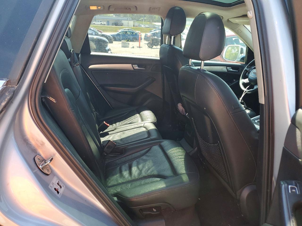 2015 Audi Q5 Premium Plus Gray vin: WA1LFAFP7FA140288