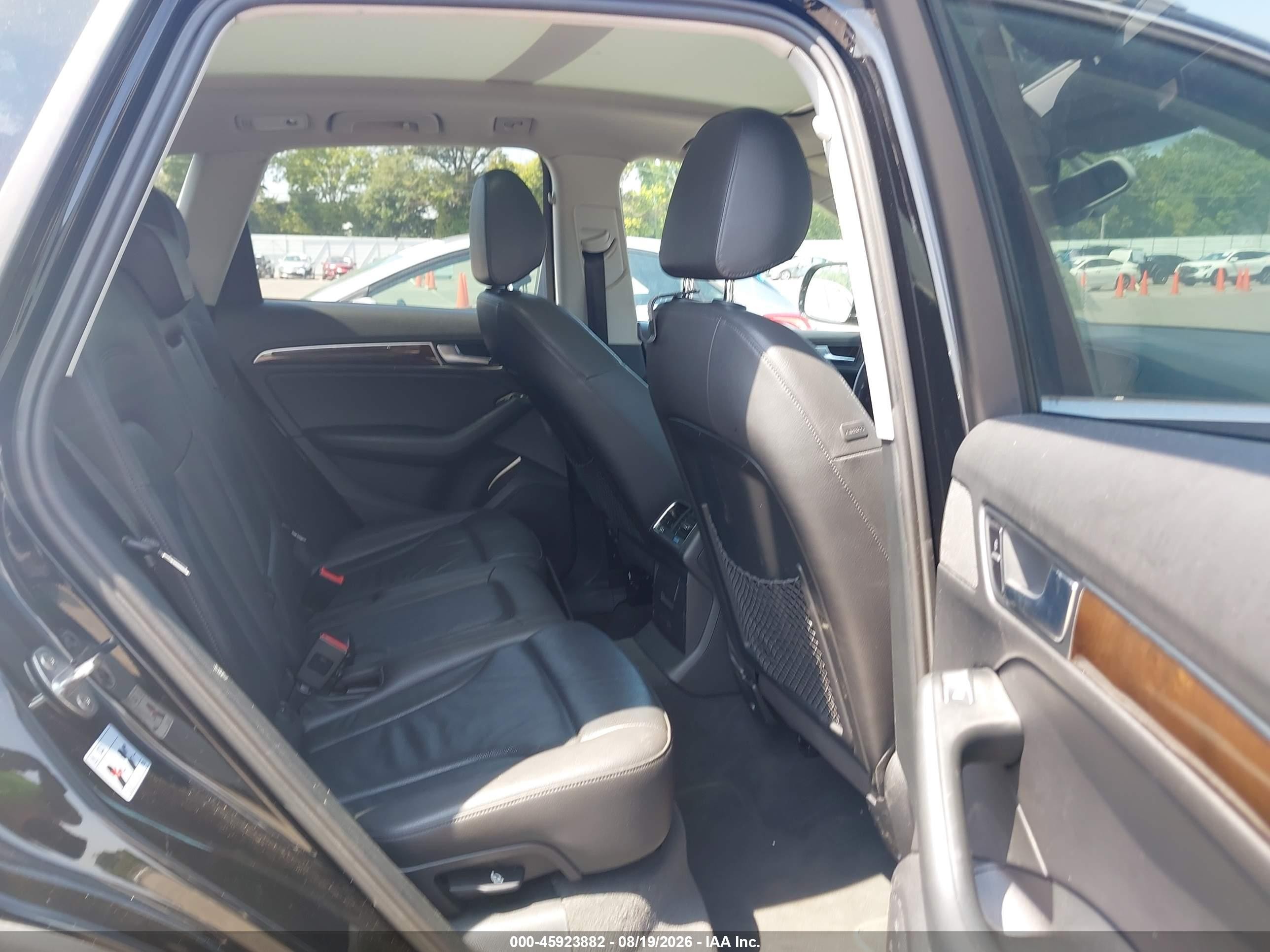 2015 Audi Q5 2.0t Premium Black vin: WA1LFAFP7FA143398