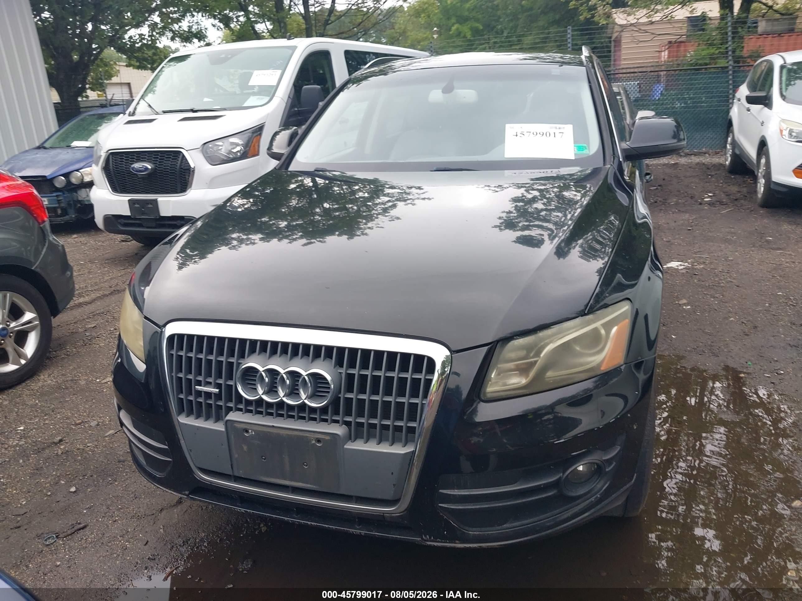 2011 Audi Q5 2.0t Premium Black vin: WA1LFAFP8BA011485