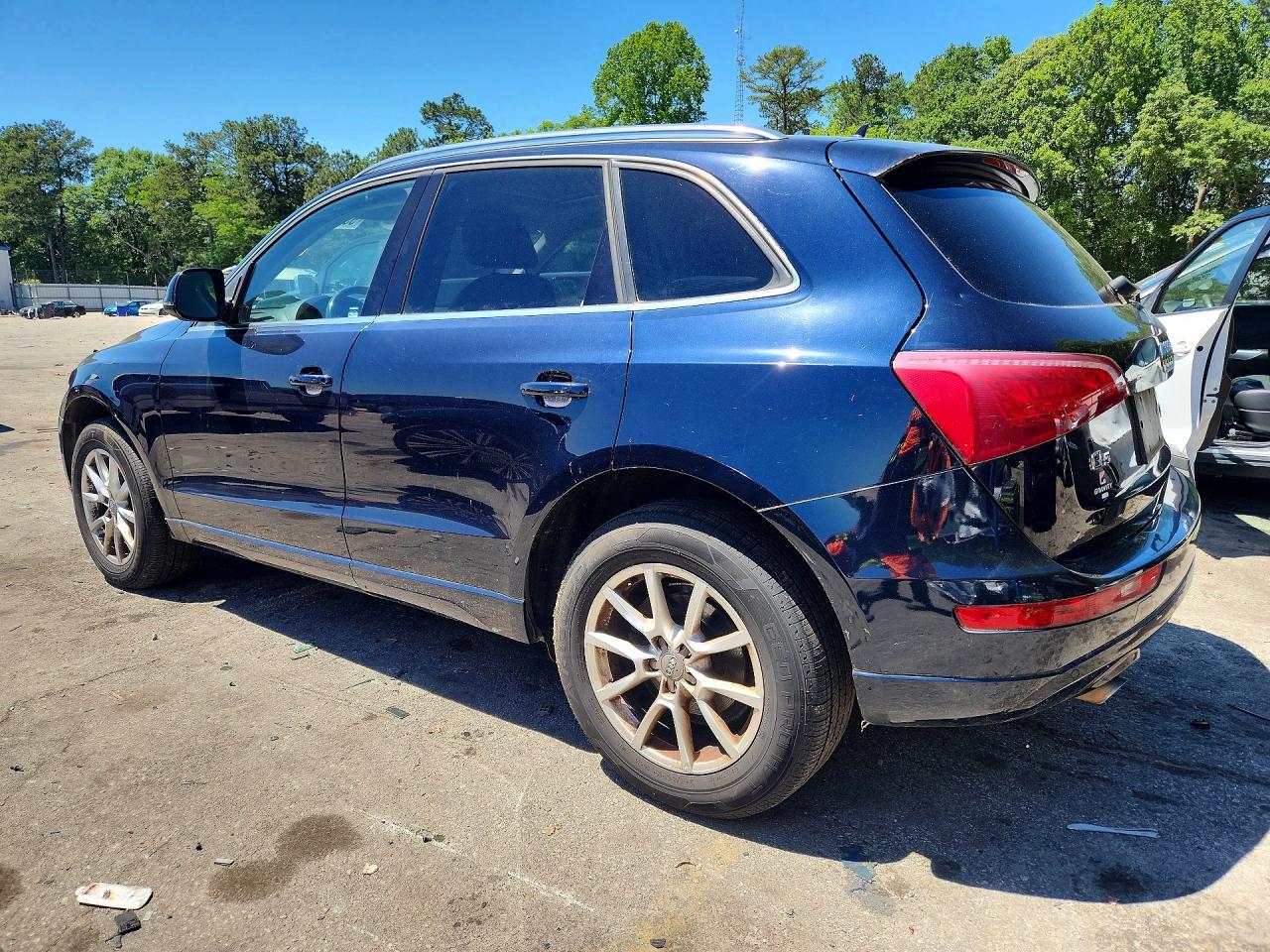 2011 Audi Q5 Premium Plus Black vin: WA1LFAFP8BA098269