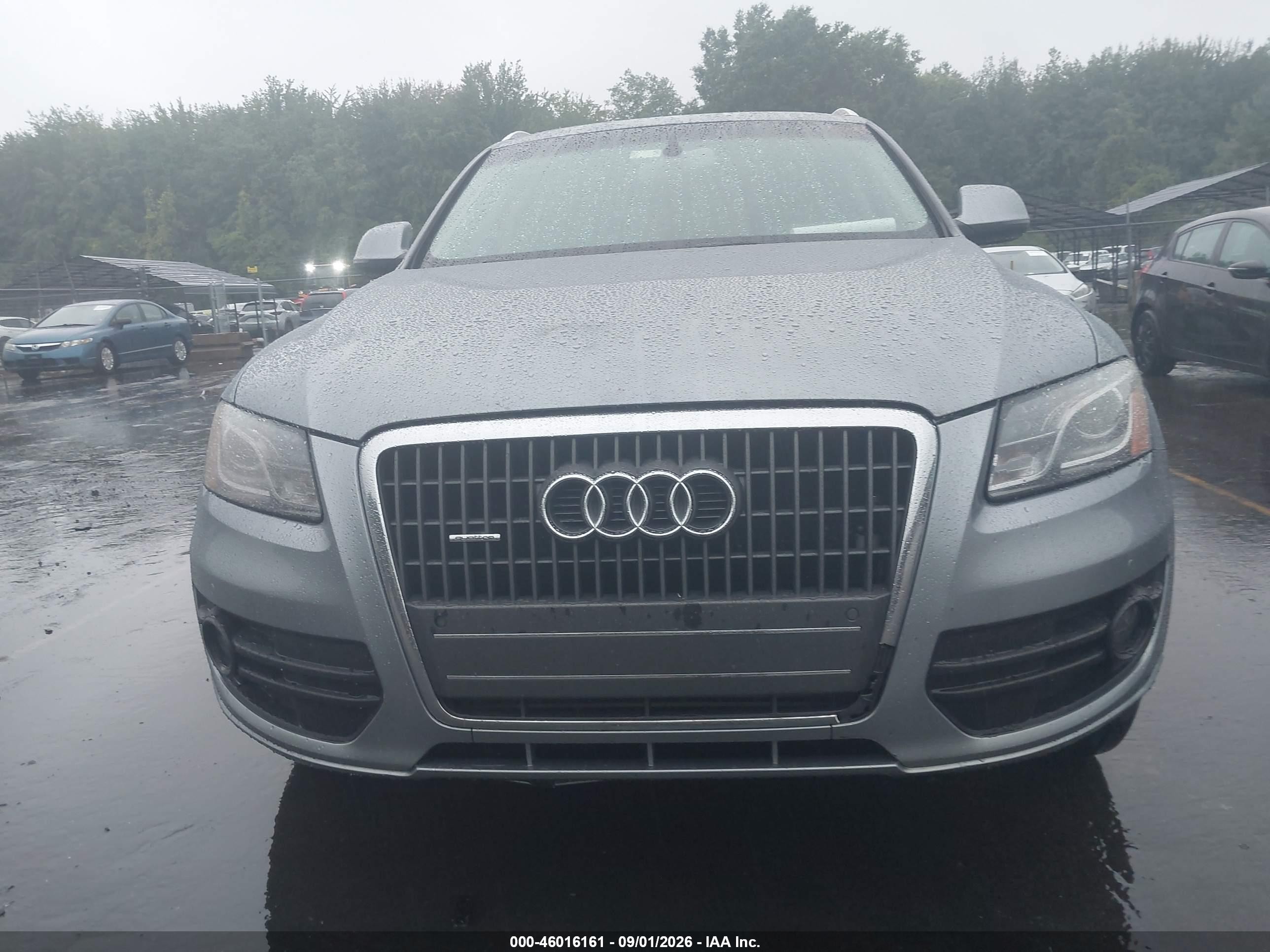 2012 Audi Q5 2.0t Premium Silver vin: WA1LFAFP8CA012167