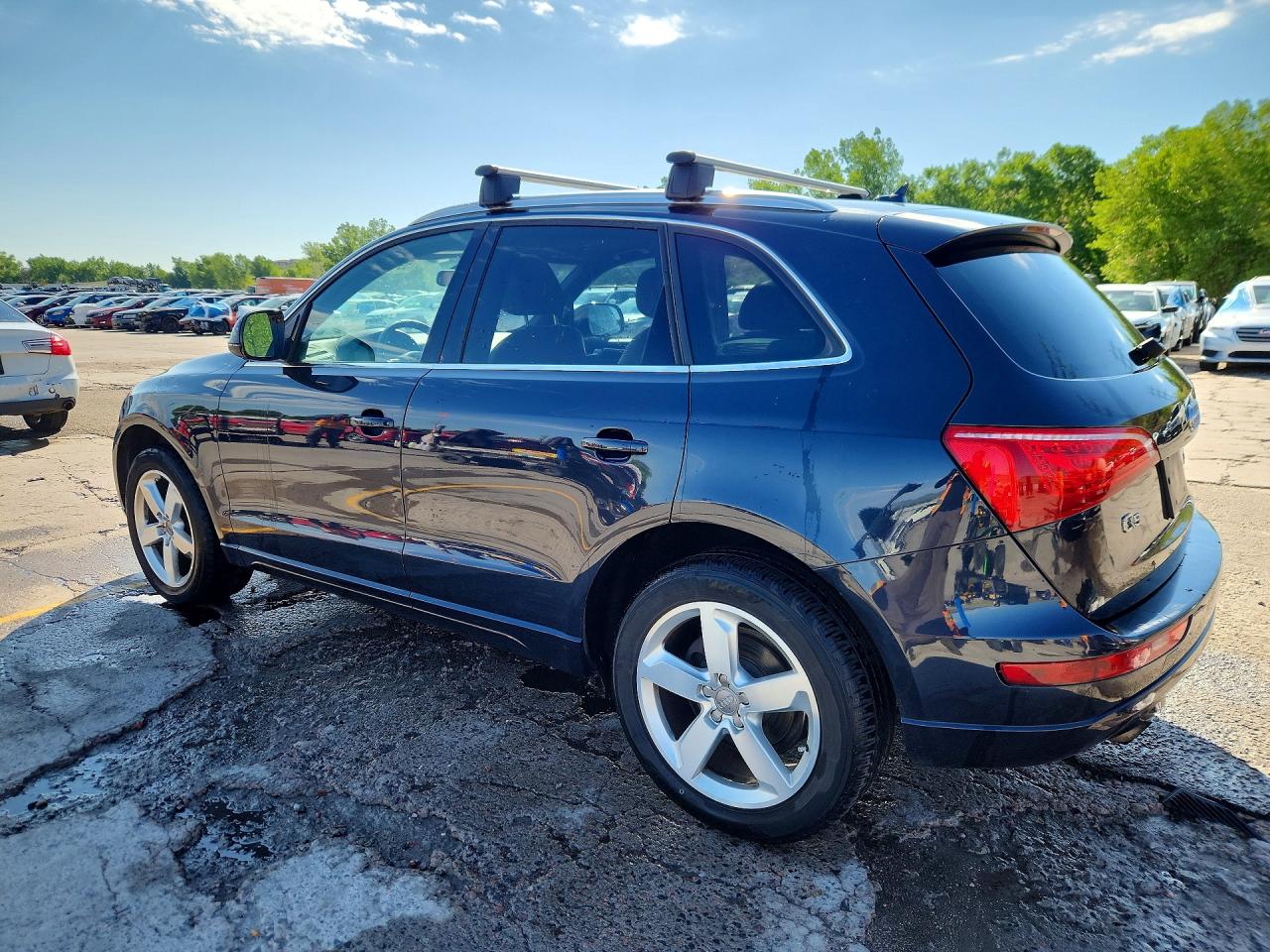 2012 Audi Q5 Premium Plus Blue vin: WA1LFAFP8CA045931