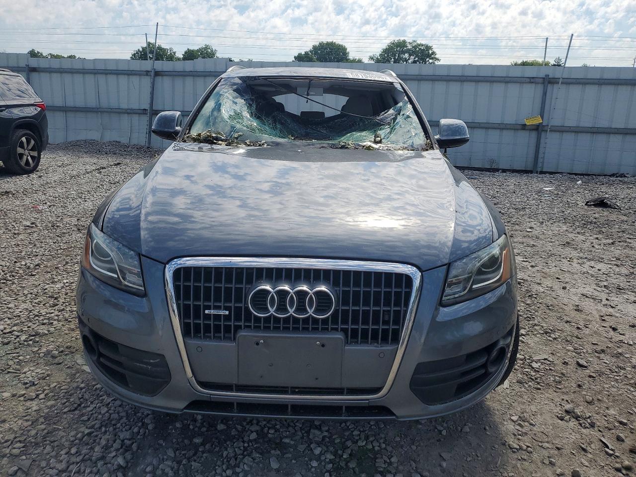 2012 Audi Q5 Premium Plus Gray vin: WA1LFAFP8CA046822