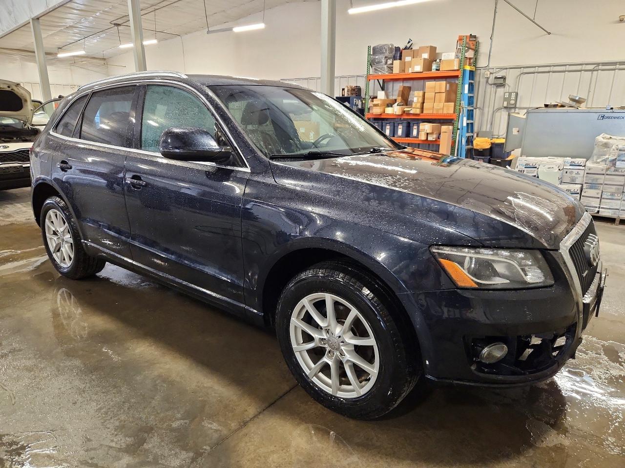 2012 Audi Q5 Premium Plus Charcoal vin: WA1LFAFP8CA050806