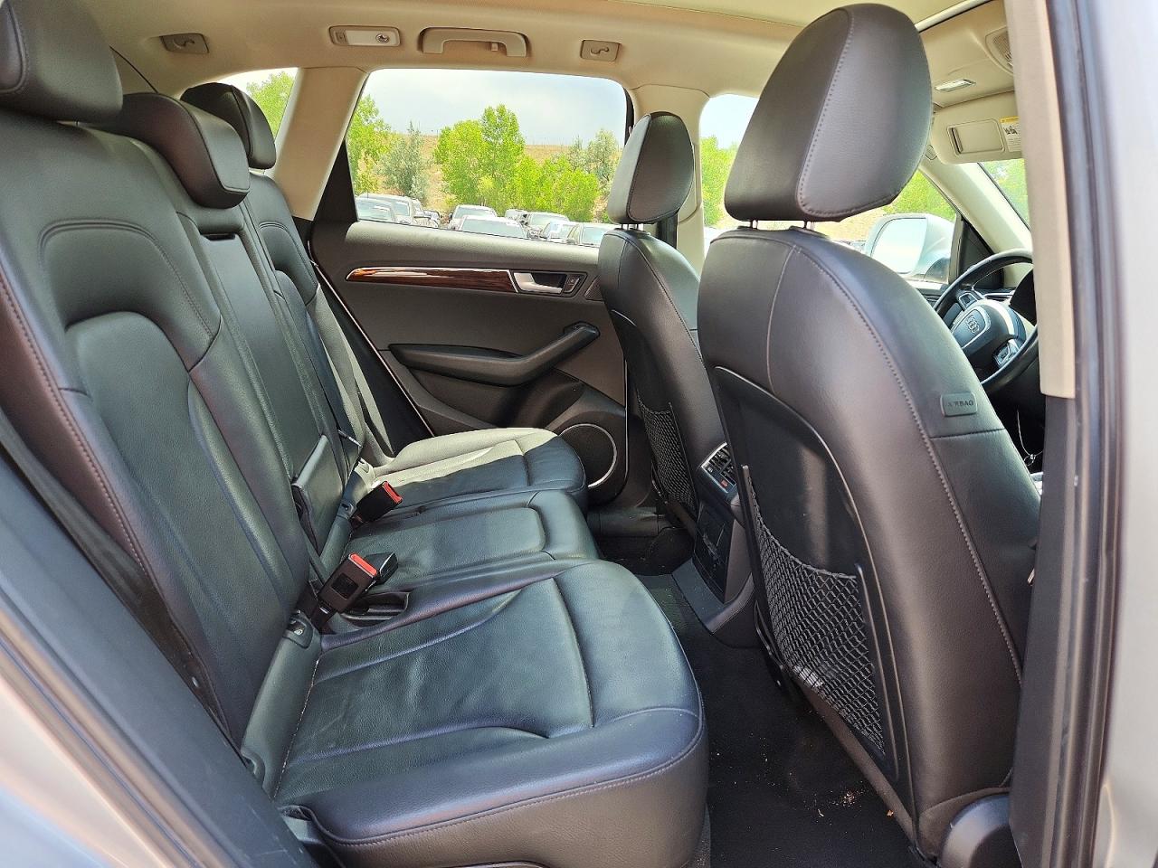 2012 Audi Q5 Premium Plus Silver vin: WA1LFAFP8CA114682