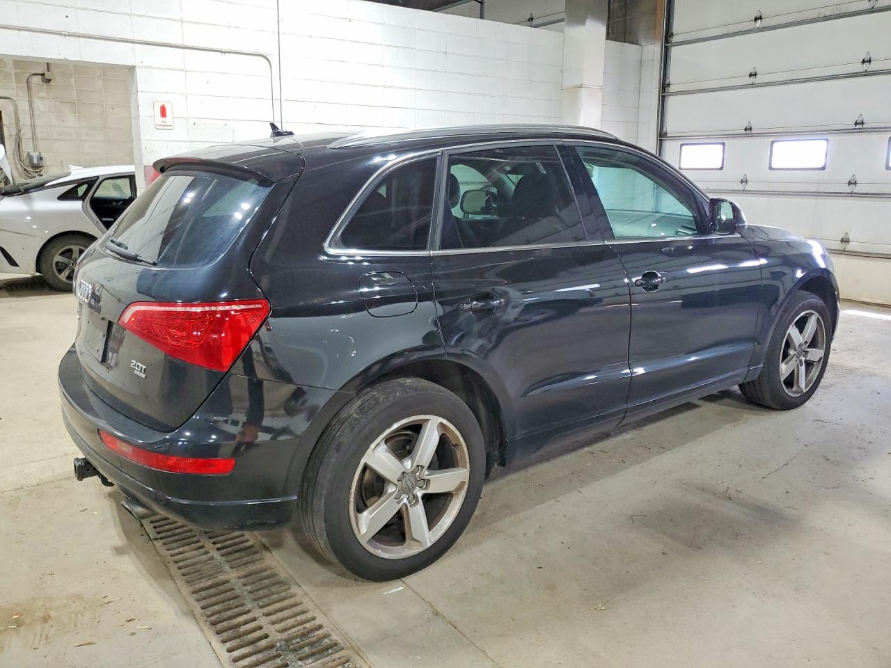 2012 Audi Q5 Premium Plus Черный vin: WA1LFAFP8CA136987