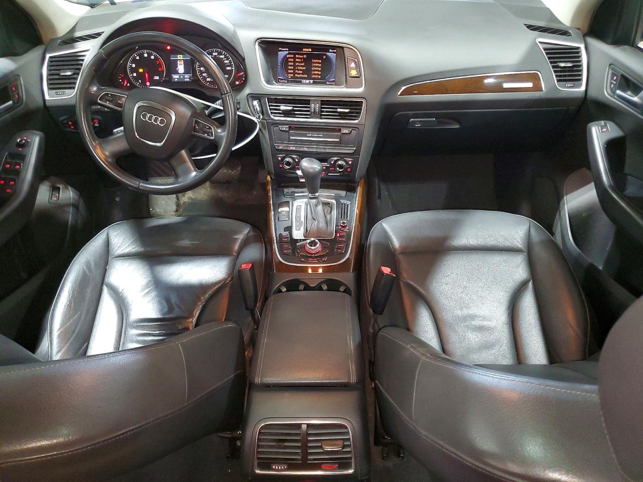 2012 Audi Q5 Premium Plus Черный vin: WA1LFAFP8CA136987