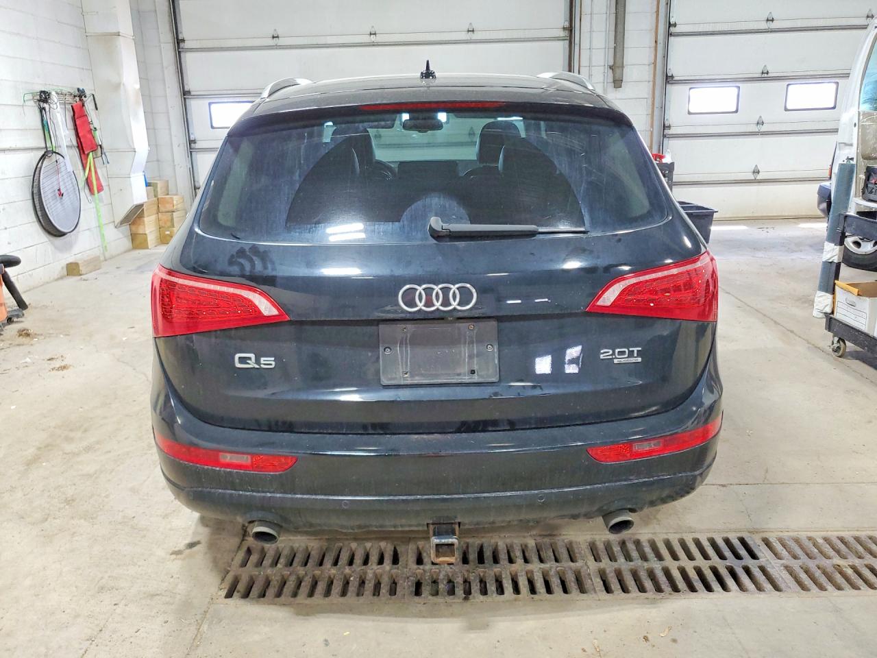 2012 Audi Q5 Premium Plus Черный vin: WA1LFAFP8CA136987