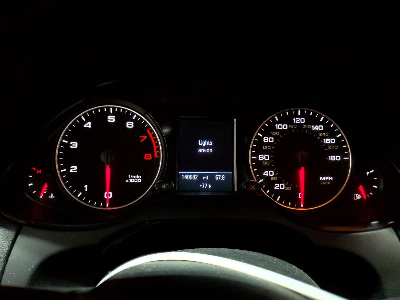 2012 Audi Q5 Premium Plus Черный vin: WA1LFAFP8CA136987