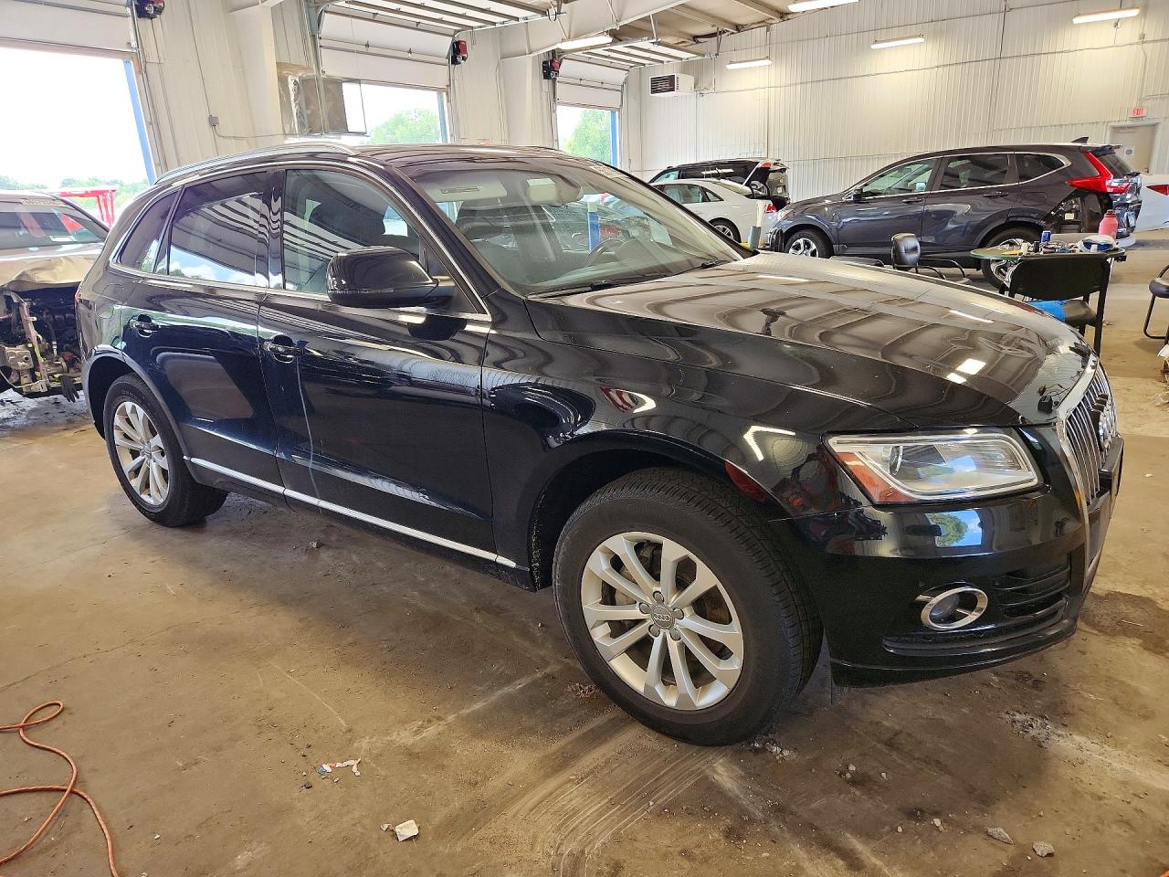 2013 Audi Q5 Black vin: WA1LFAFP8DA083998