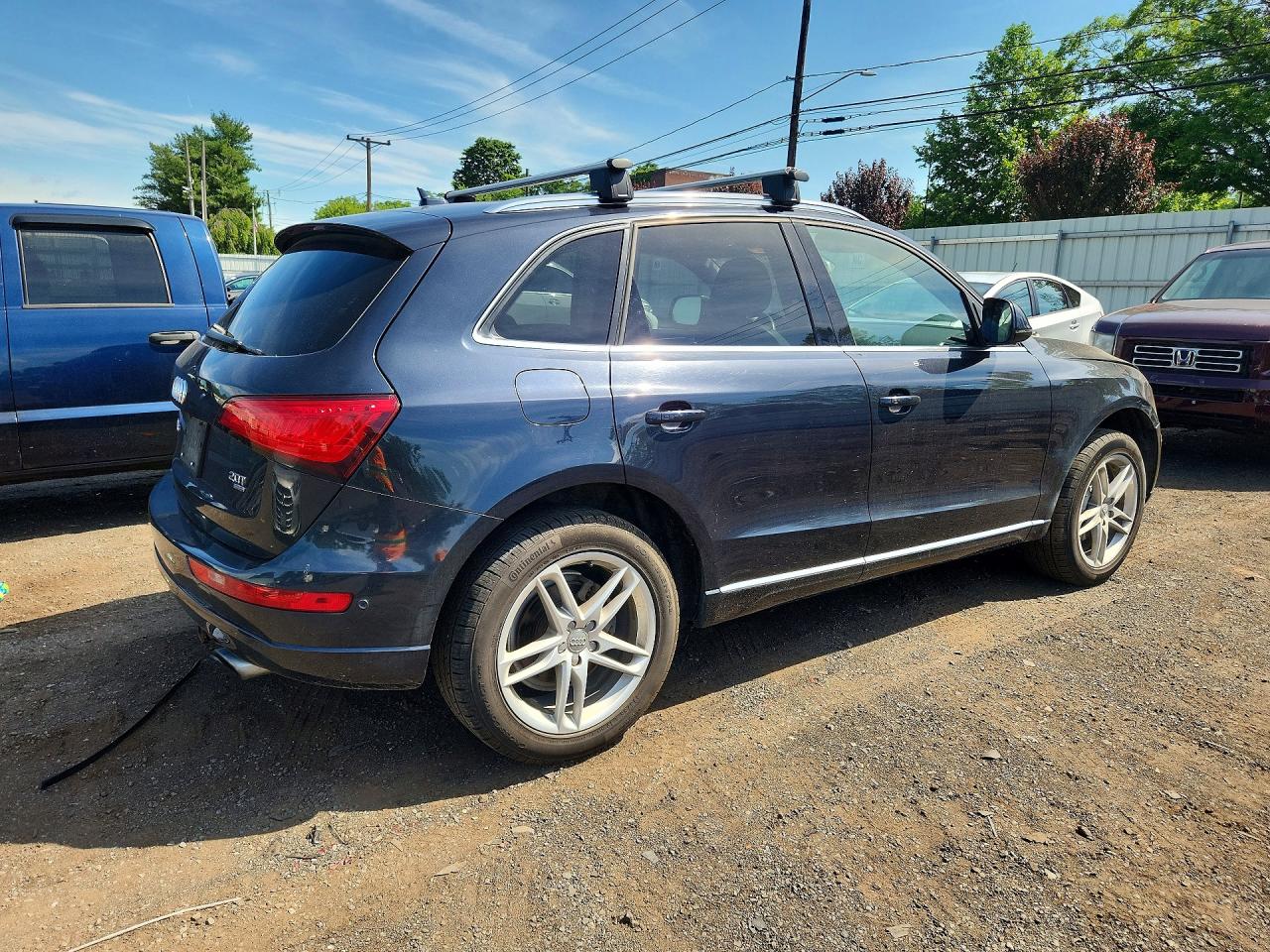 2013 Audi Q5 Premium Plus Черный vin: WA1LFAFP8DA095052