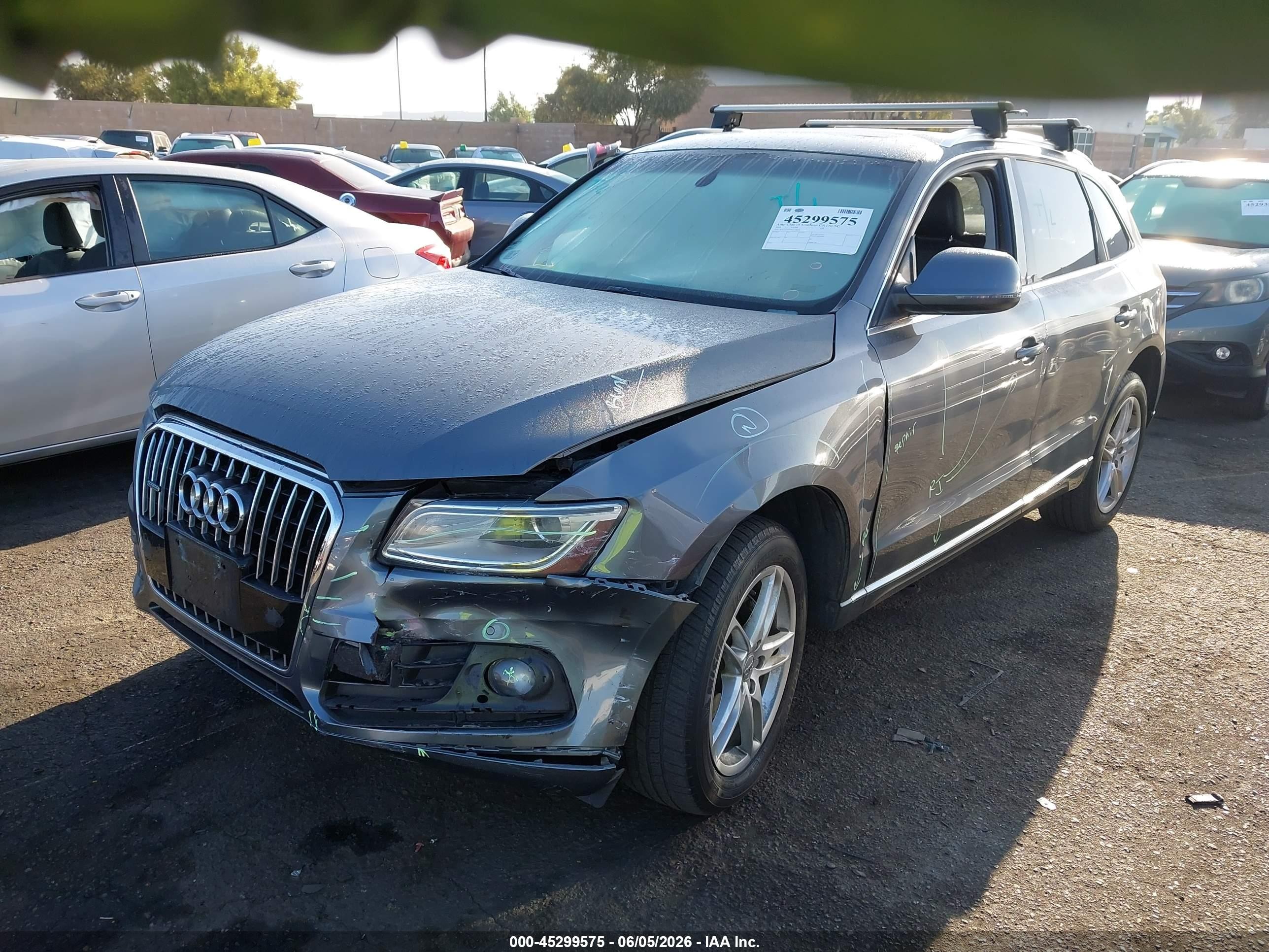 2013 Audi Q5 2.0t Premium Gray vin: WA1LFAFP8DA100234