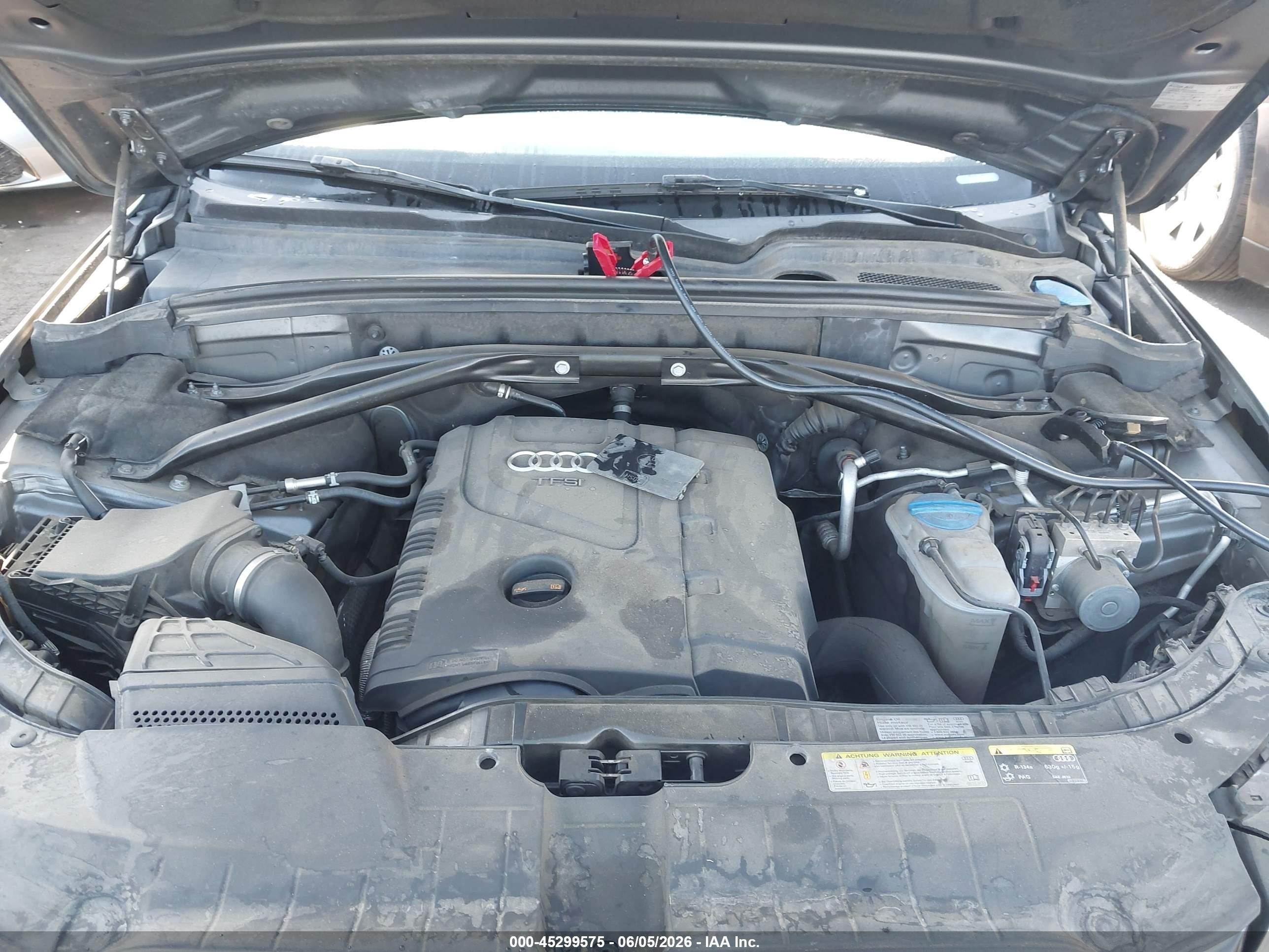 2013 Audi Q5 2.0t Premium Gray vin: WA1LFAFP8DA100234