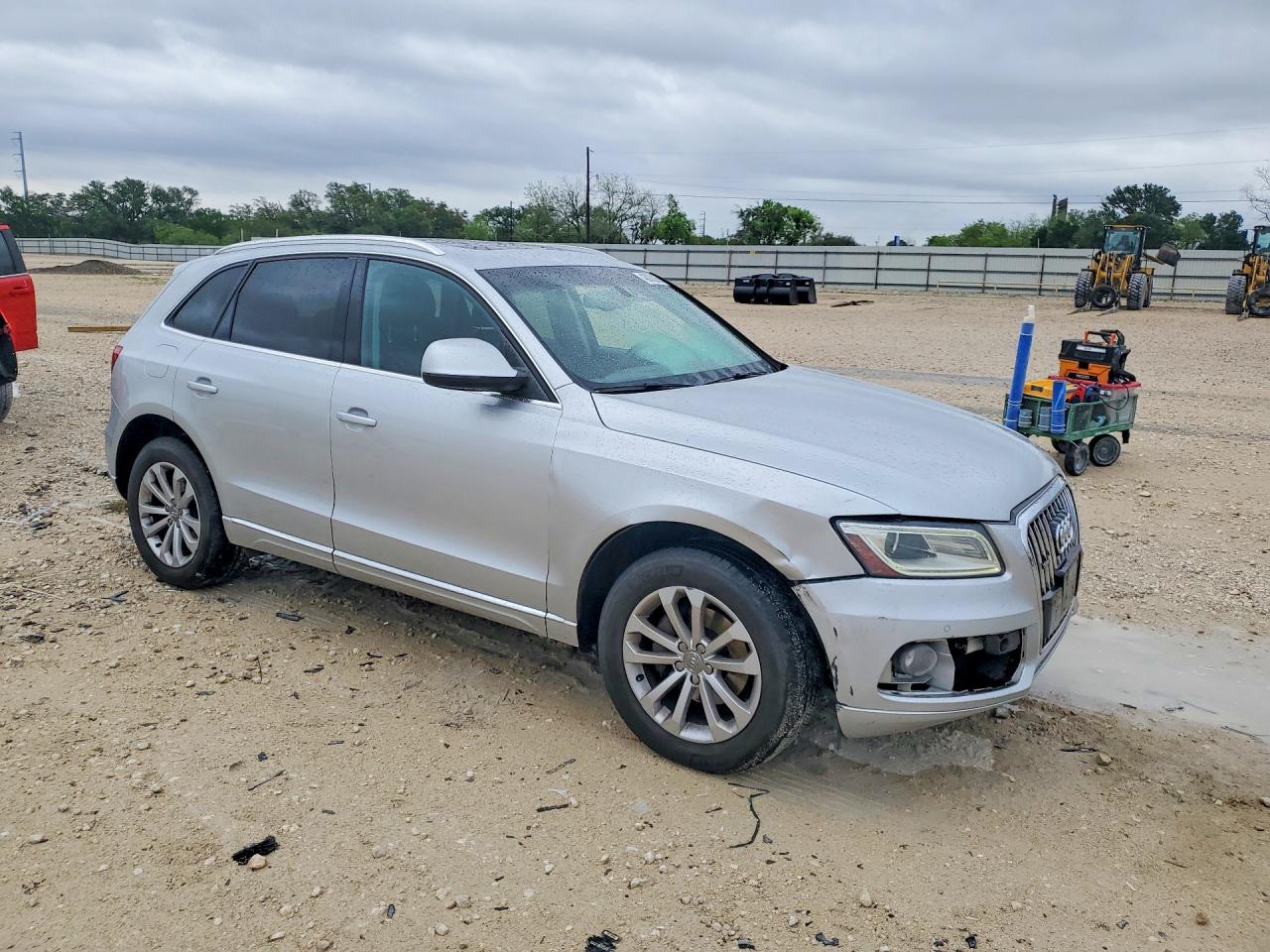 2013 Audi Q5 Silver vin: WA1LFAFP8DA101965