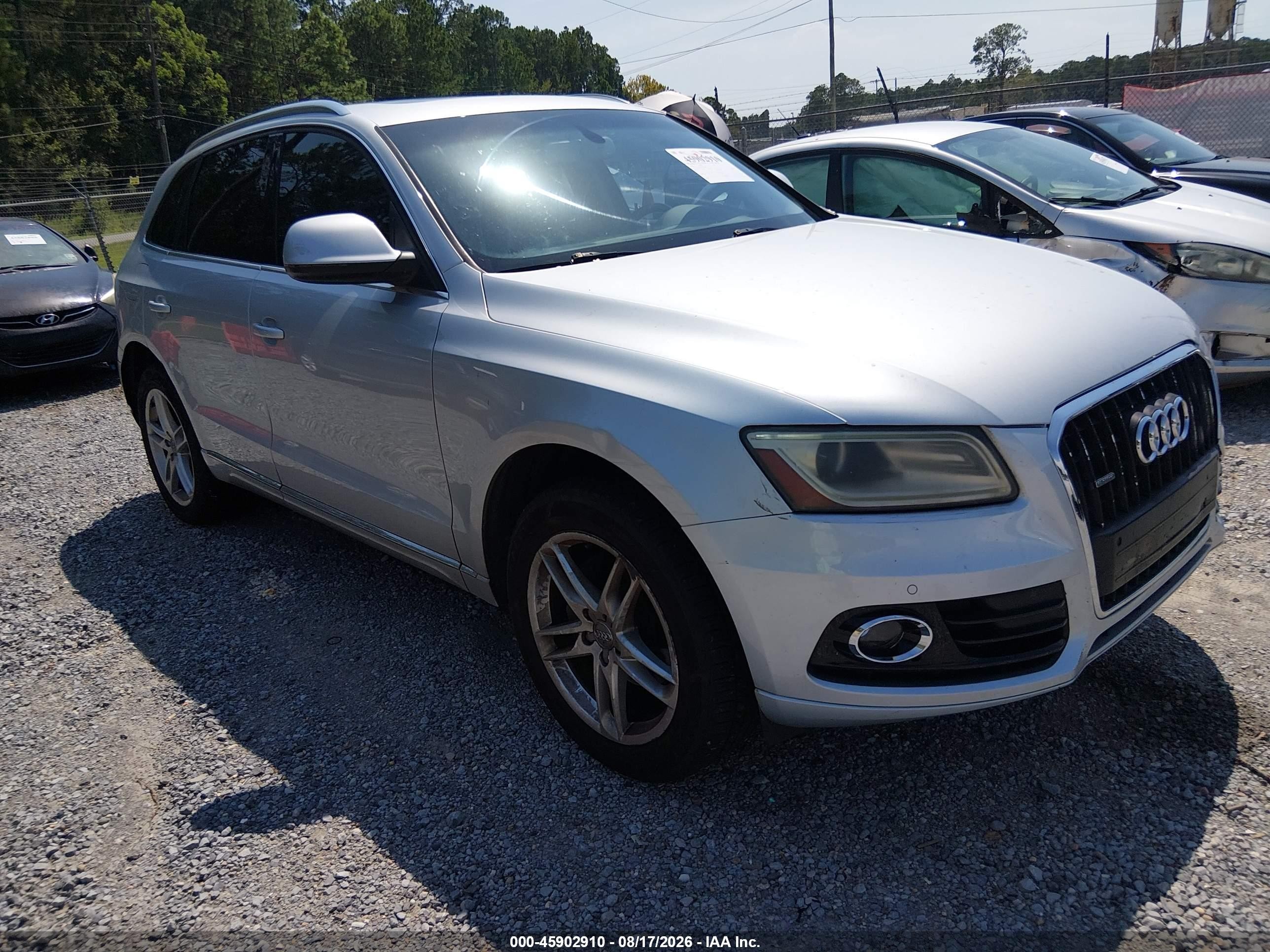 2014 Audi Q5 2.0t Premium Серебряный vin: WA1LFAFP8EA016903