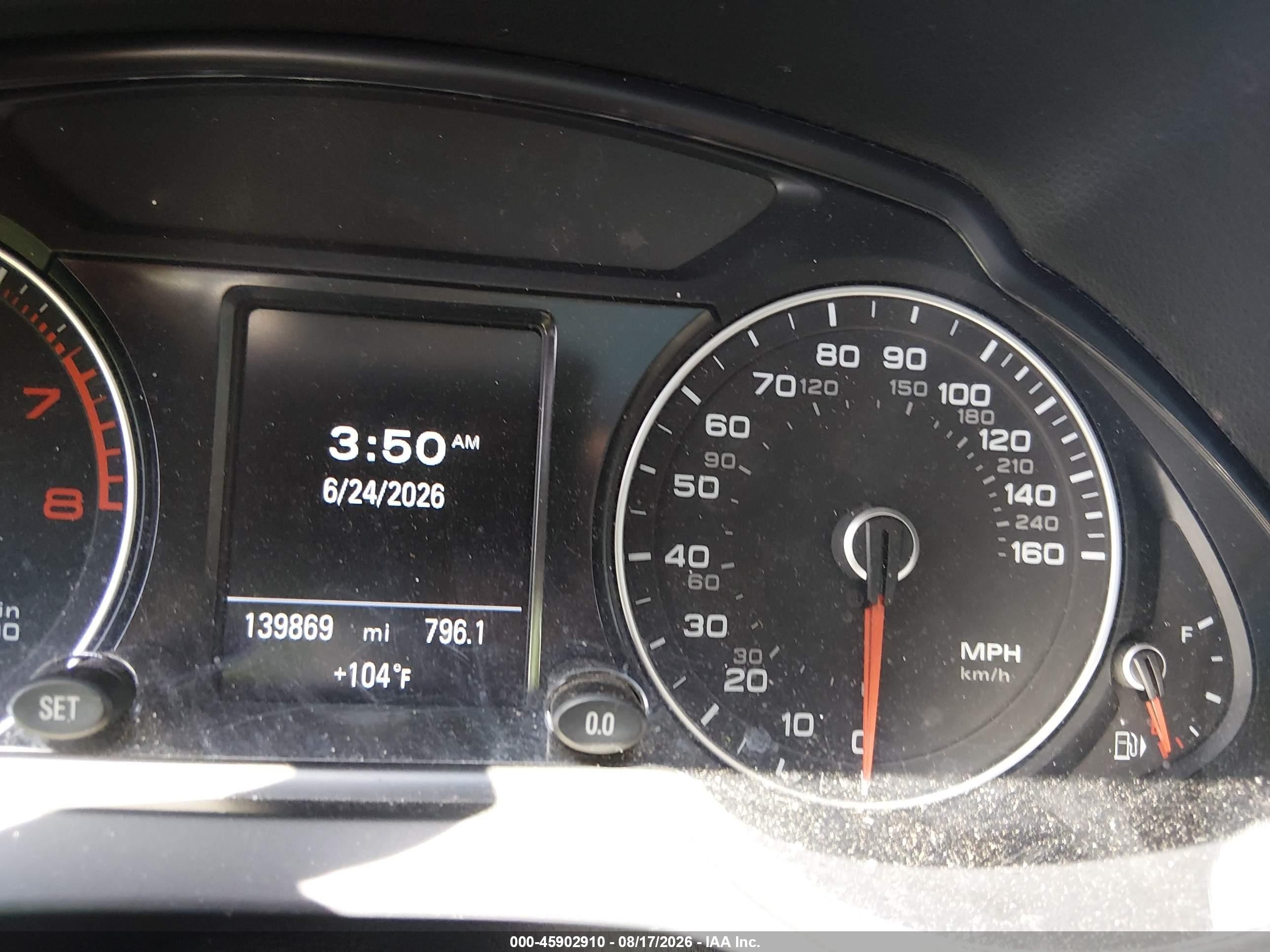 2014 Audi Q5 2.0t Premium Серебряный vin: WA1LFAFP8EA016903
