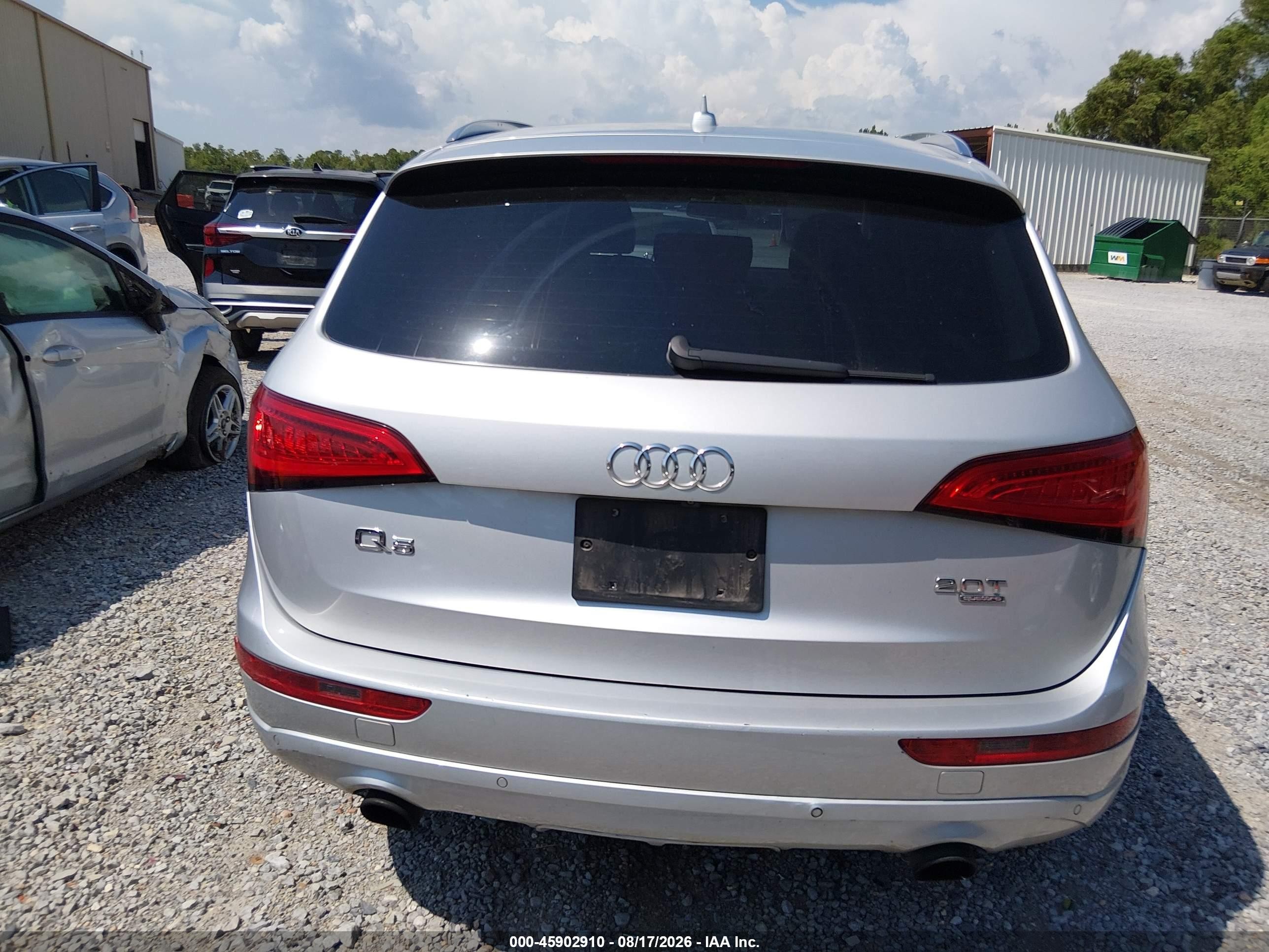 2014 Audi Q5 2.0t Premium Серебряный vin: WA1LFAFP8EA016903