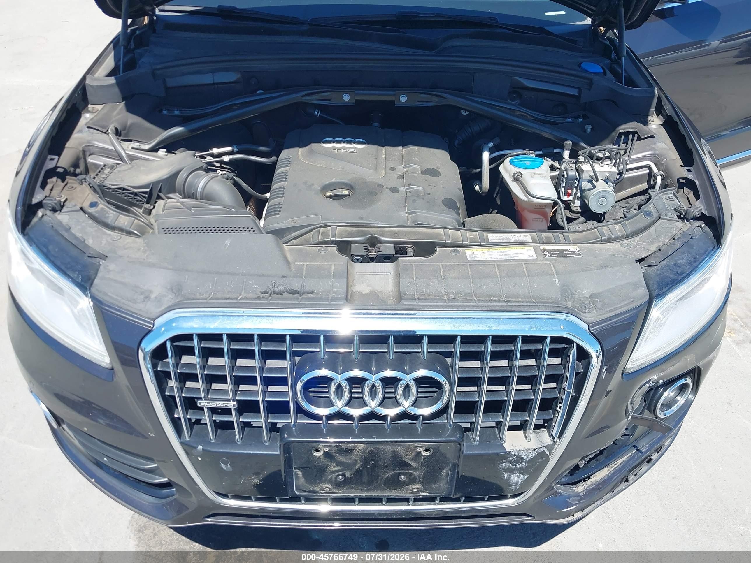 2014 Audi Q5 2.0t Premium Gray vin: WA1LFAFP8EA025147