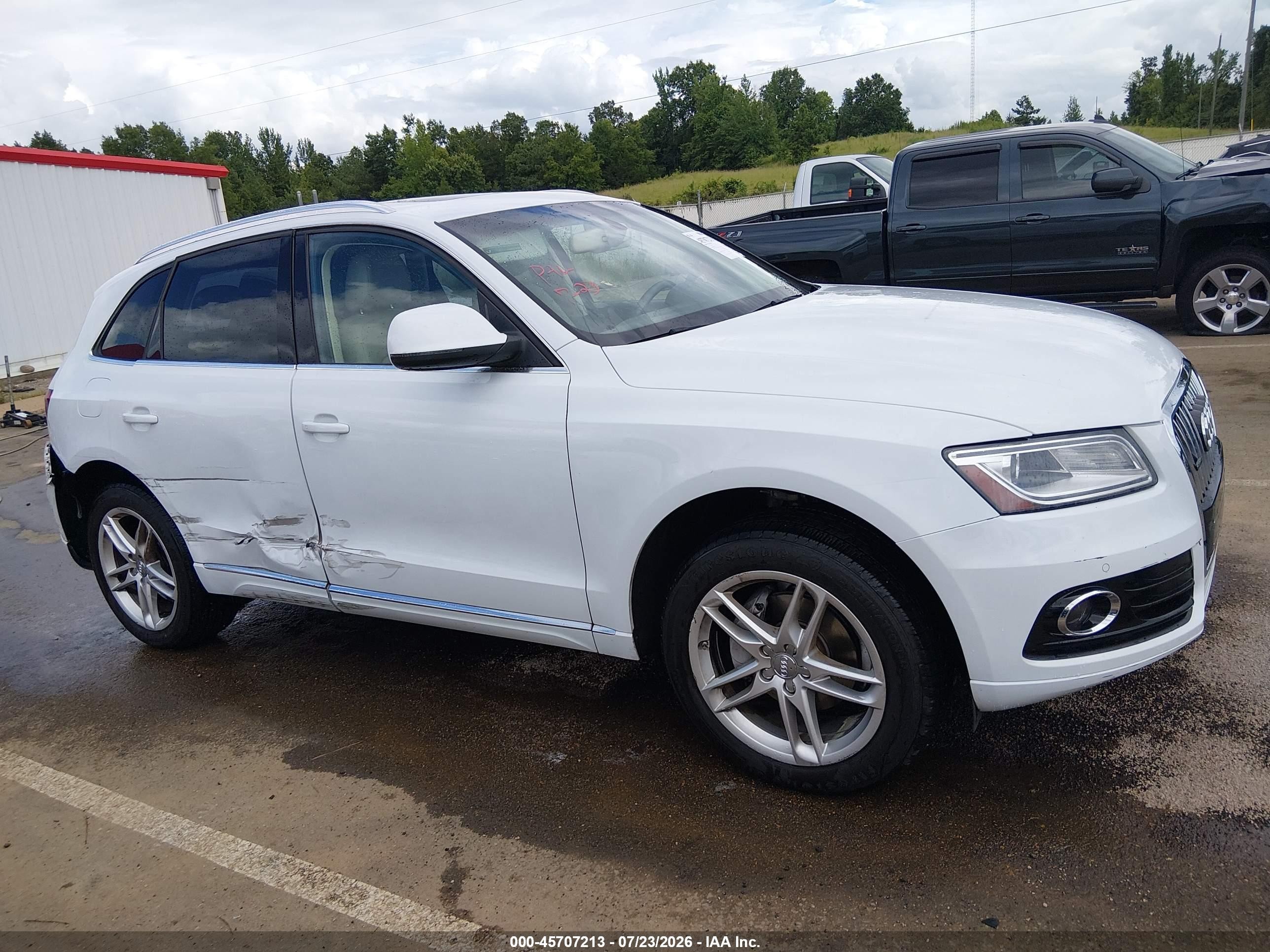2014 Audi Q5 2.0t Premium White vin: WA1LFAFP8EA063512
