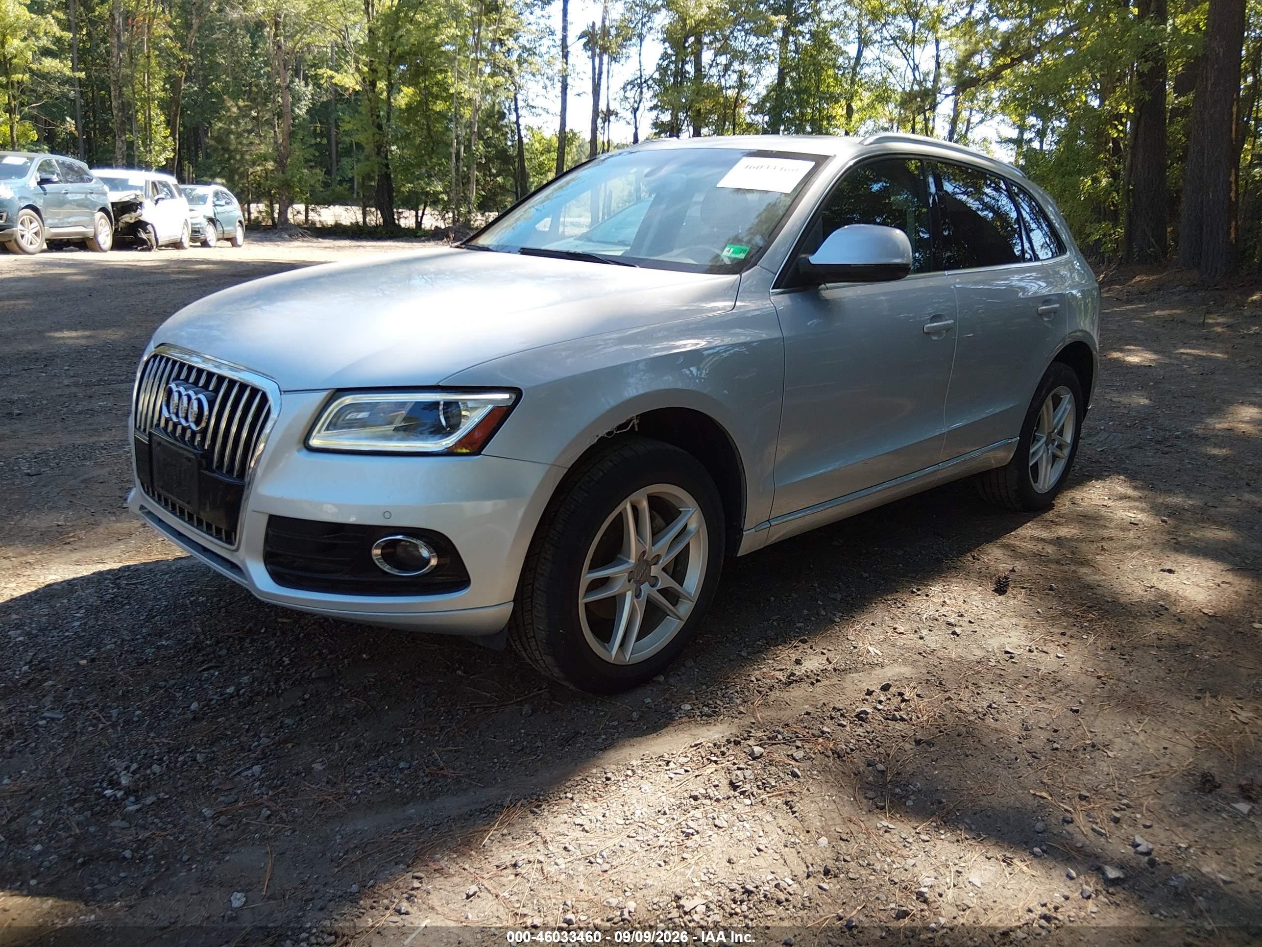 2014 Audi Q5 2.0t Premium Silver vin: WA1LFAFP8EA082626