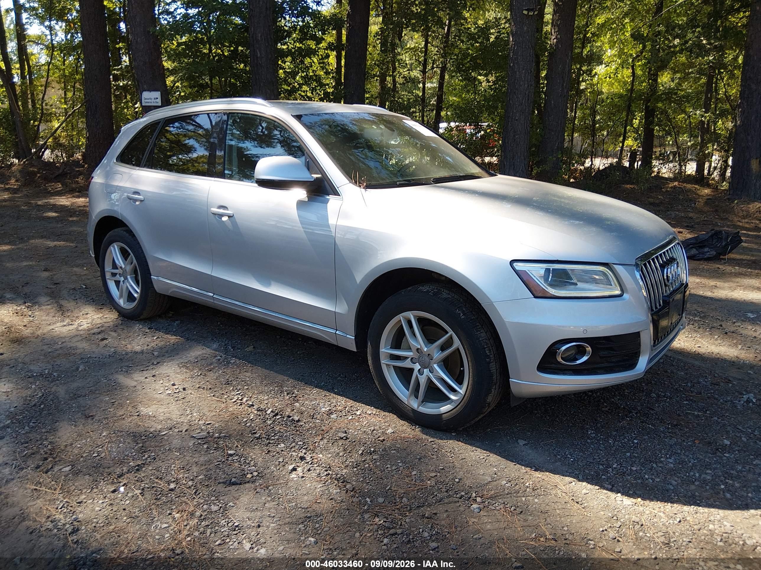 2014 Audi Q5 2.0t Premium Silver vin: WA1LFAFP8EA082626