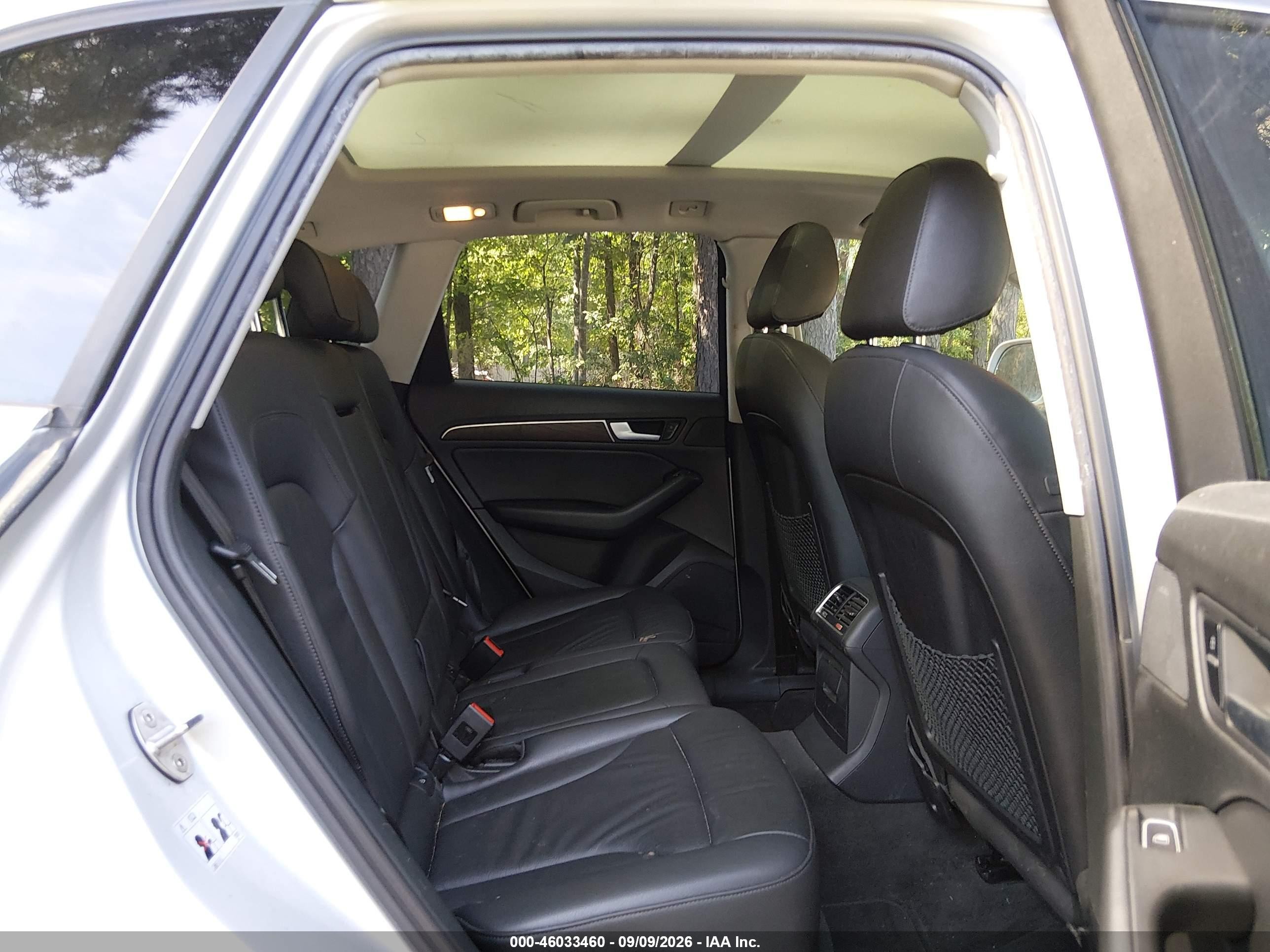 2014 Audi Q5 2.0t Premium Silver vin: WA1LFAFP8EA082626