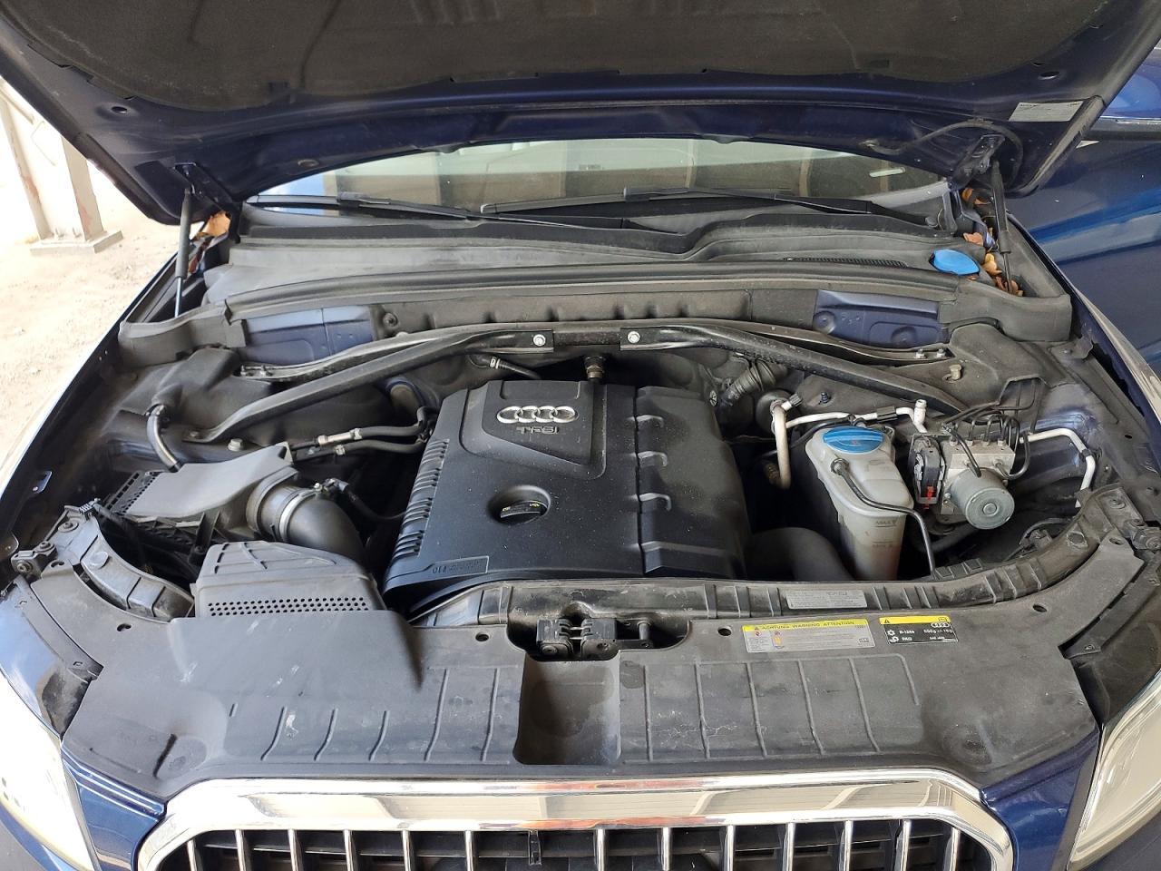 2014 Audi Q5 Premium Plus Синий vin: WA1LFAFP8EA089561