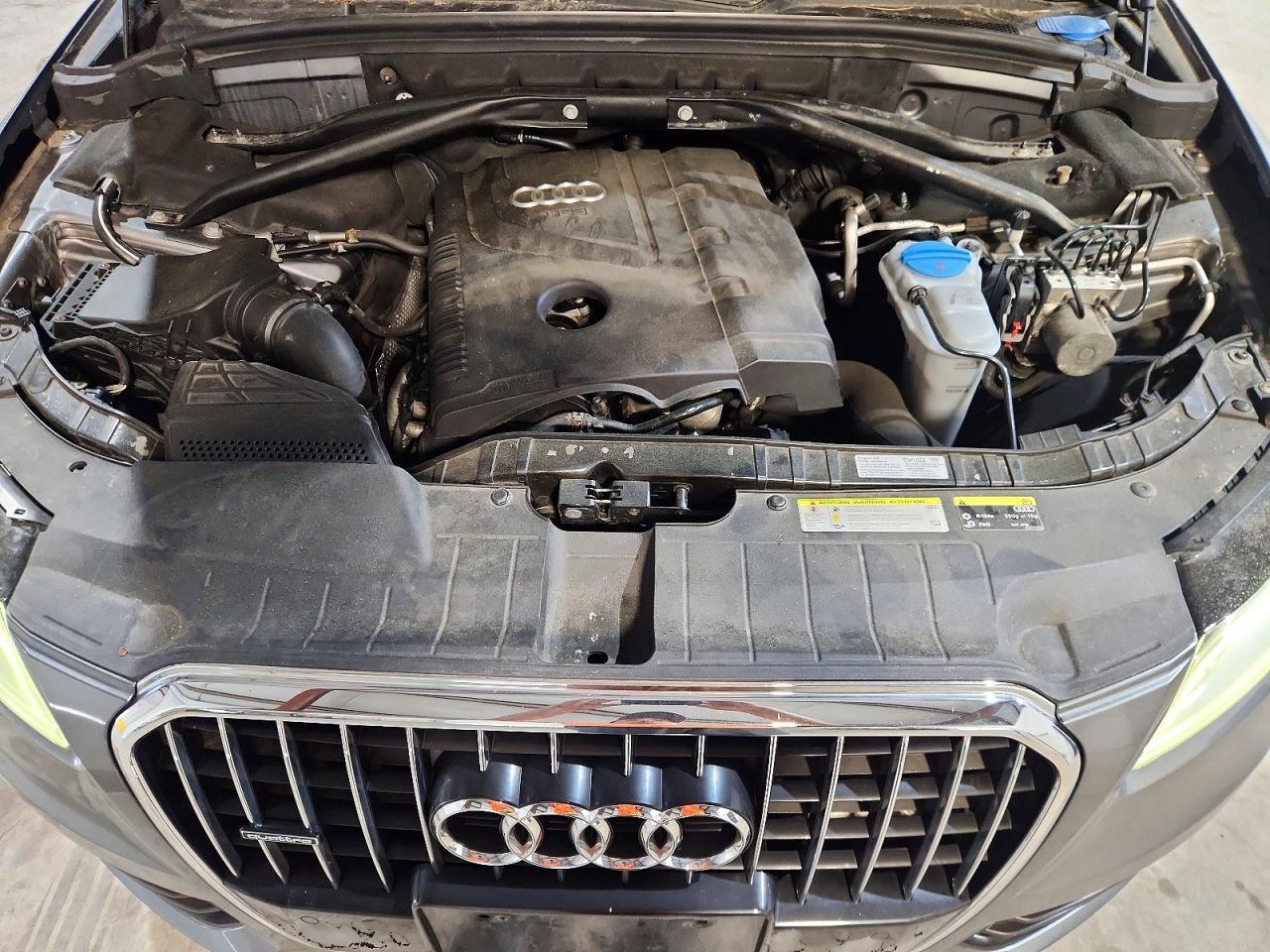2014 Audi Q5 Premium Plus Gray vin: WA1LFAFP8EA119397