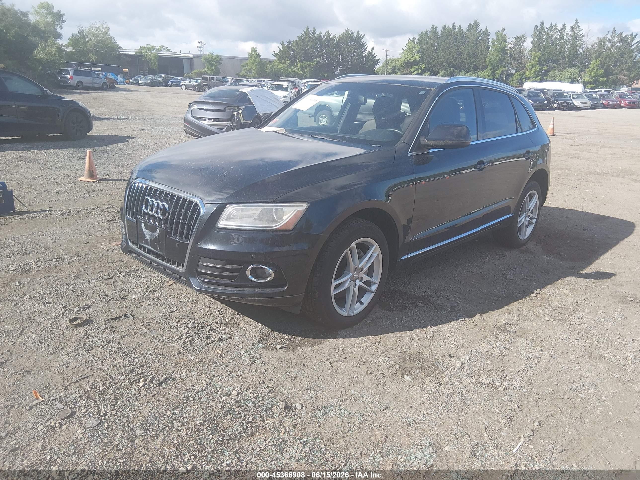 2014 Audi Q5 2.0t Premium Black vin: WA1LFAFP8EA127399