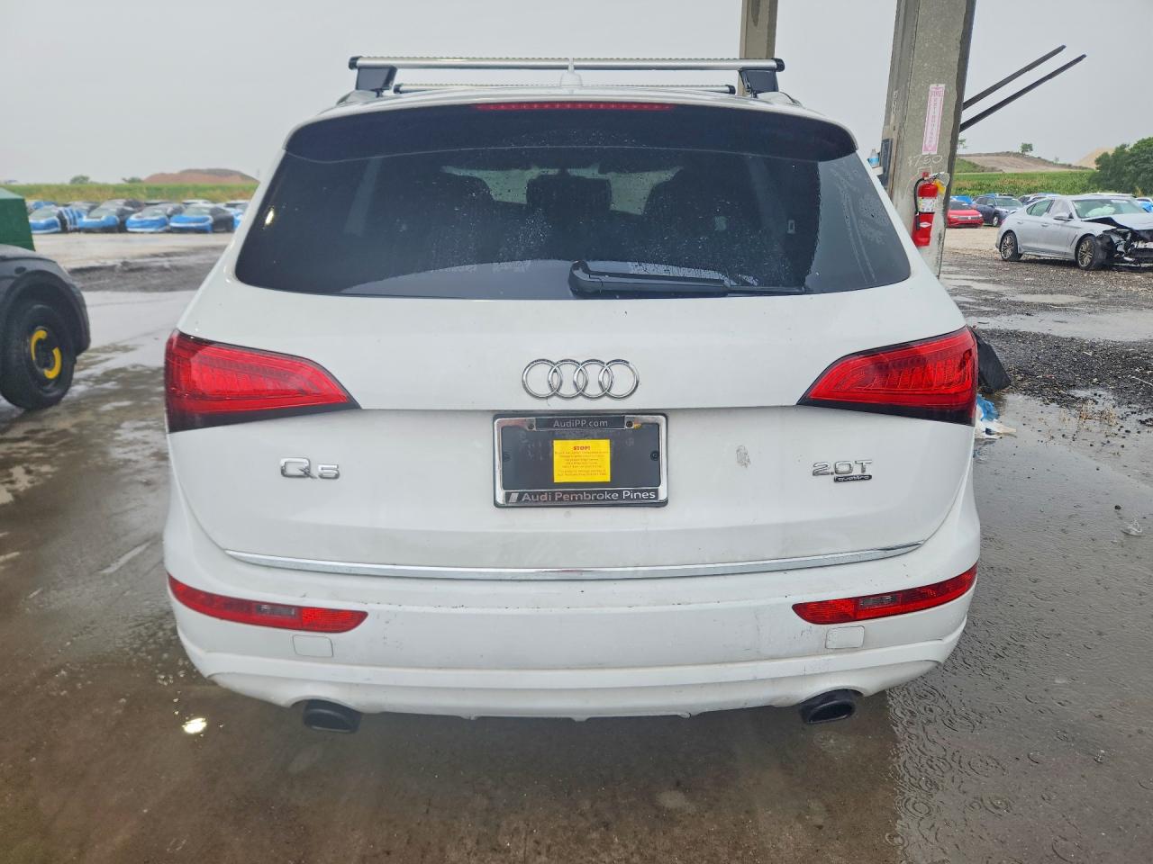 2015 Audi Q5 Premium Plus Белый vin: WA1LFAFP8FA027885