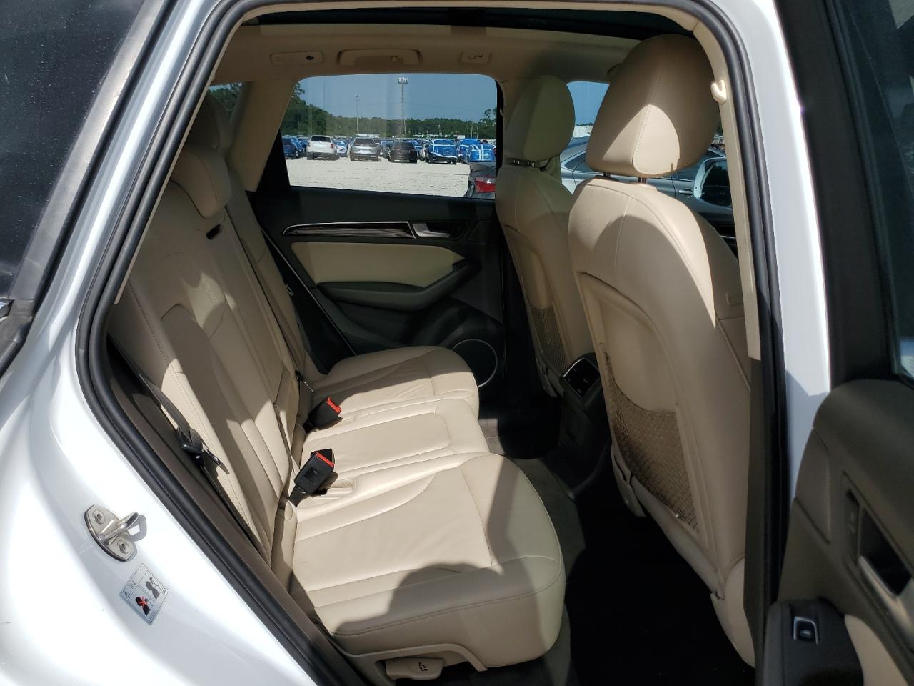 2015 Audi Q5 Premium Plus White vin: WA1LFAFP8FA028843