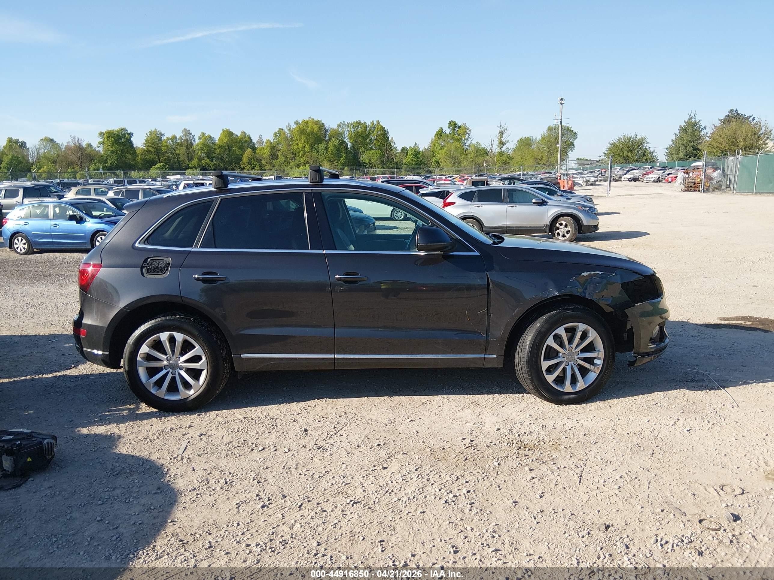 2015 Audi Q5 2.0t Premium Black vin: WA1LFAFP8FA038353