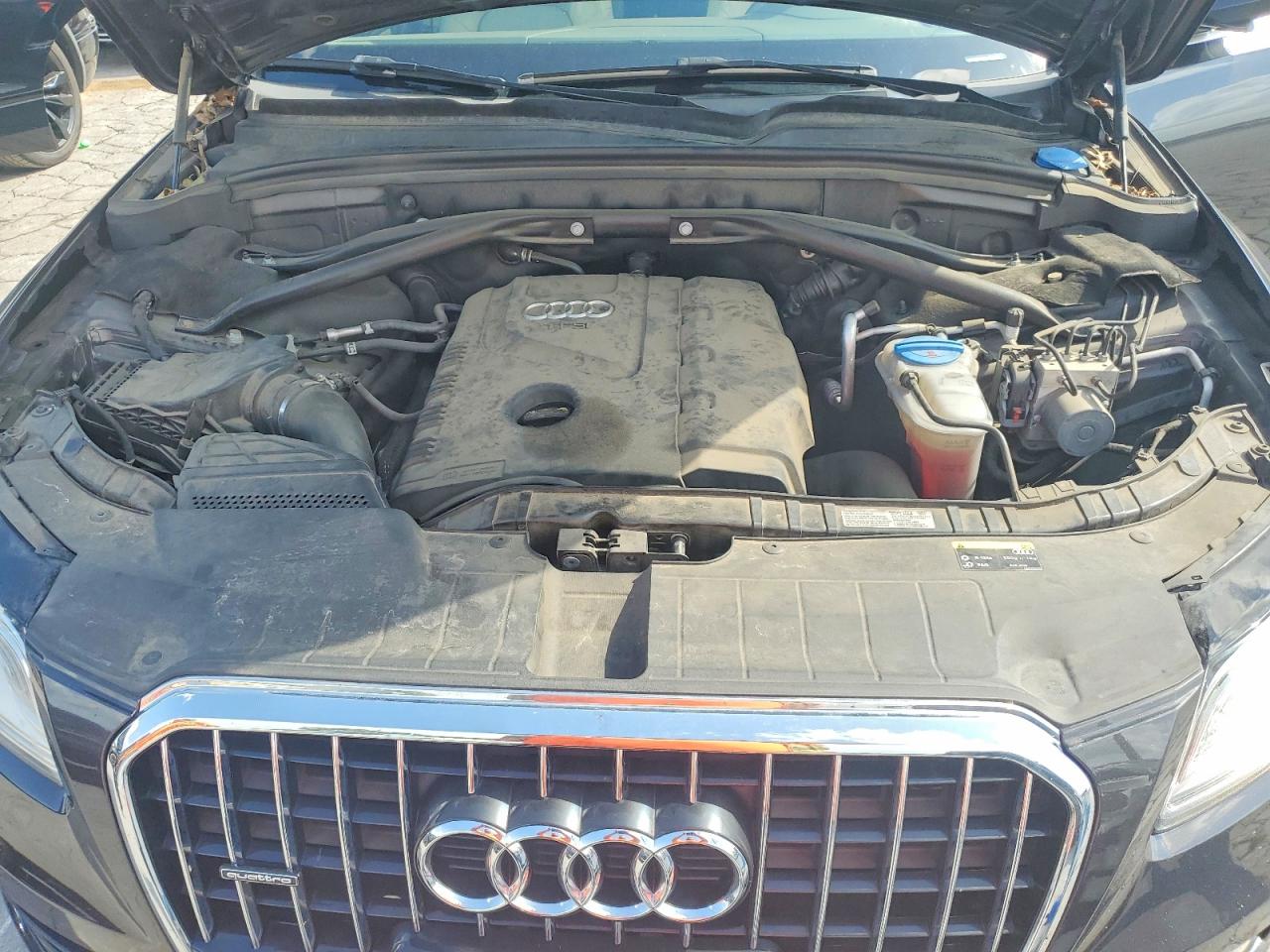 2015 Audi Q5 Premium Plus Charcoal vin: WA1LFAFP8FA044542