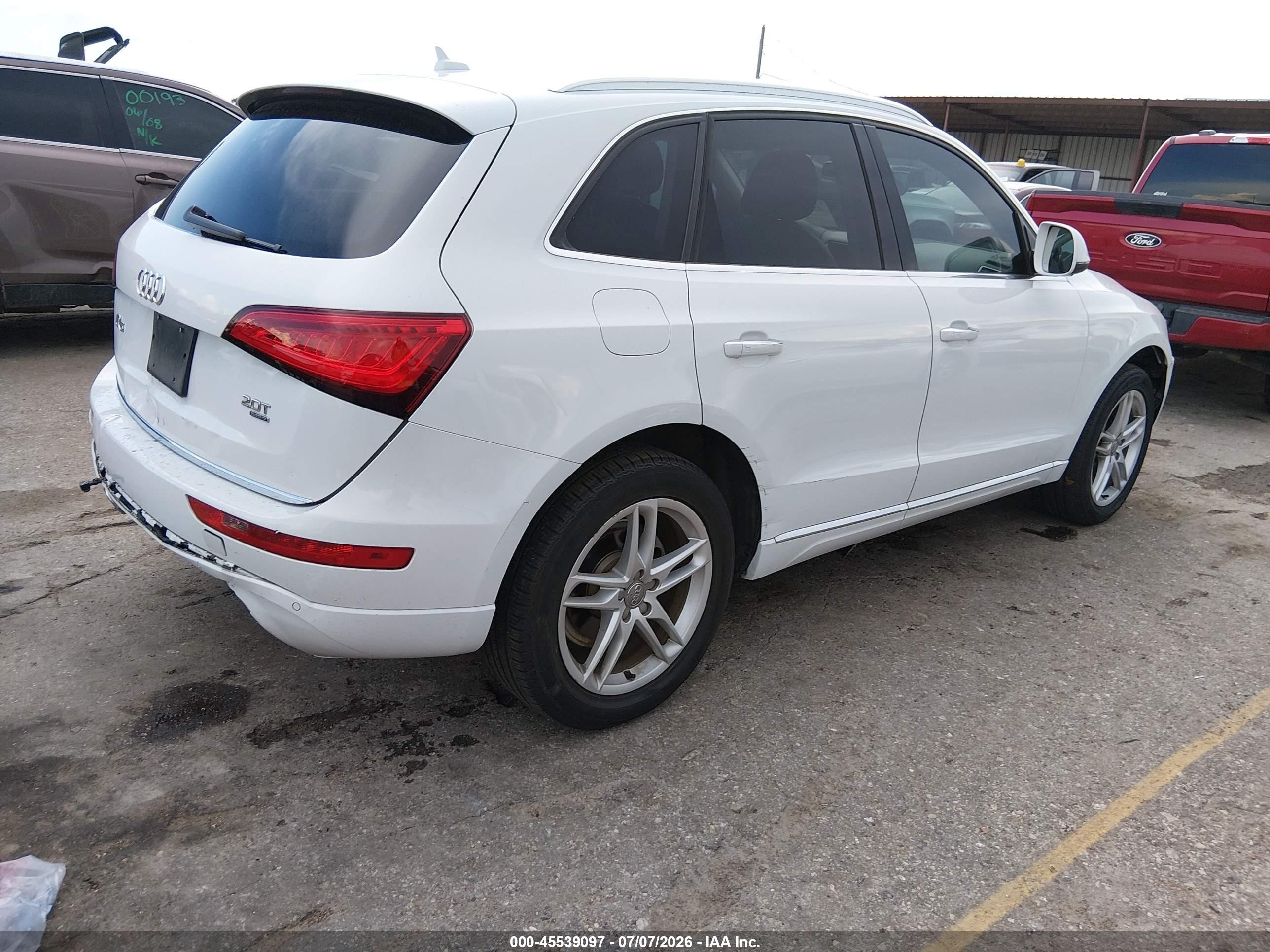 2015 Audi Q5 2.0t Premium White vin: WA1LFAFP8FA050129