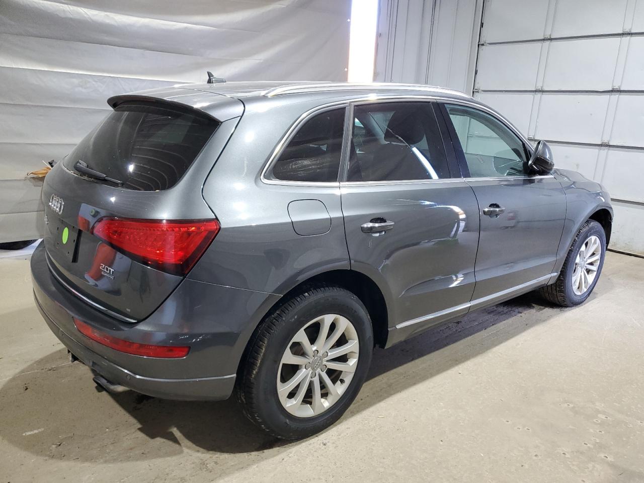 2015 Audi Q5 Premium Plus Gray vin: WA1LFAFP8FA083034