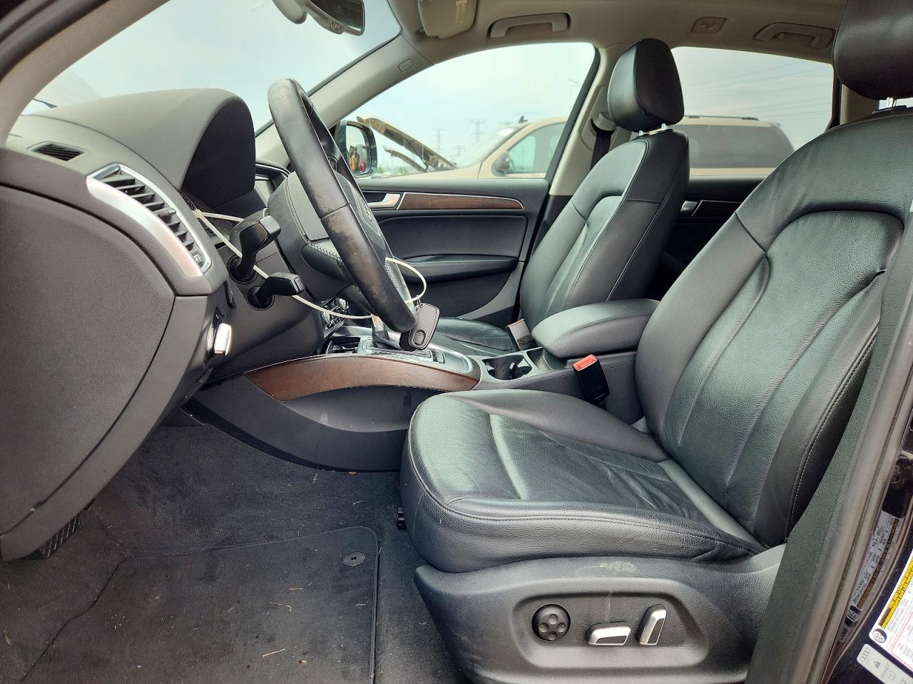 2015 Audi Q5 Premium Plus Black vin: WA1LFAFP8FA083101