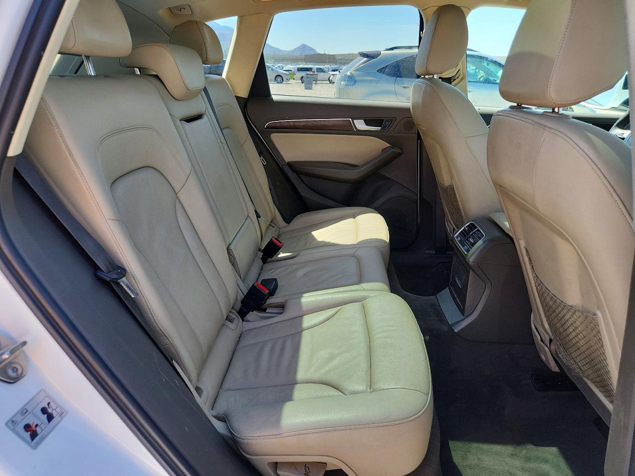 2015 Audi Q5 Premium Plus White vin: WA1LFAFP8FA130448