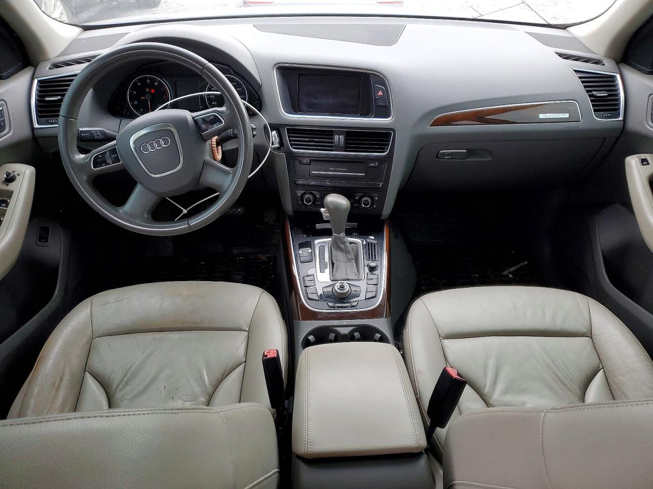 2011 Audi Q5 Premium Plus Blue vin: WA1LFAFP9BA081111