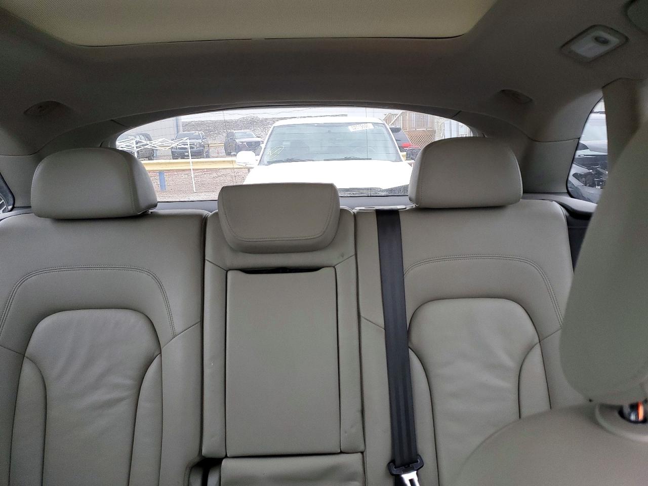 2011 Audi Q5 Premium Plus Blue vin: WA1LFAFP9BA081111