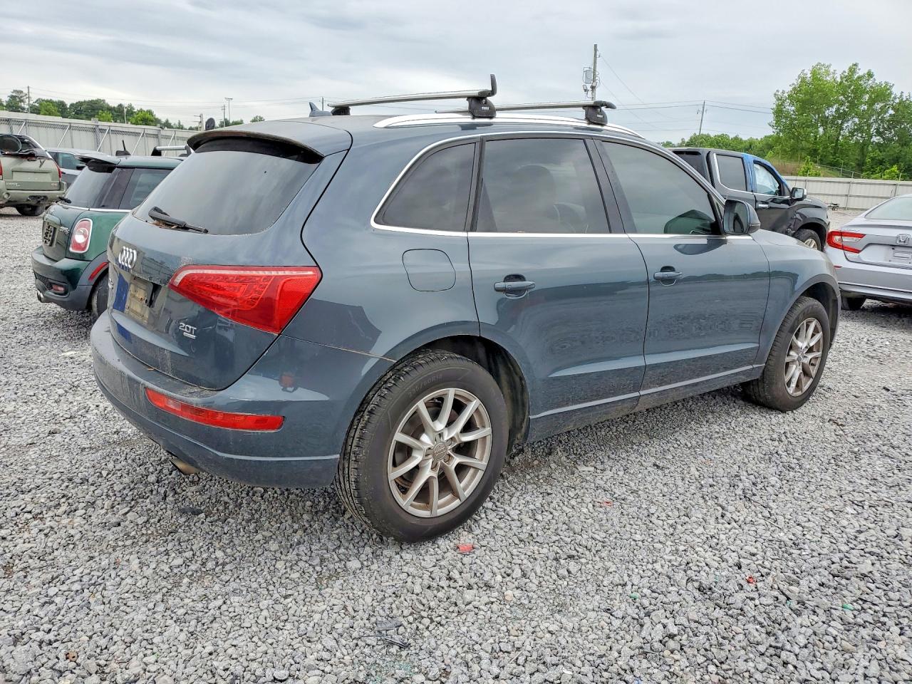 2011 Audi Q5 Premium Plus Blue vin: WA1LFAFP9BA081111