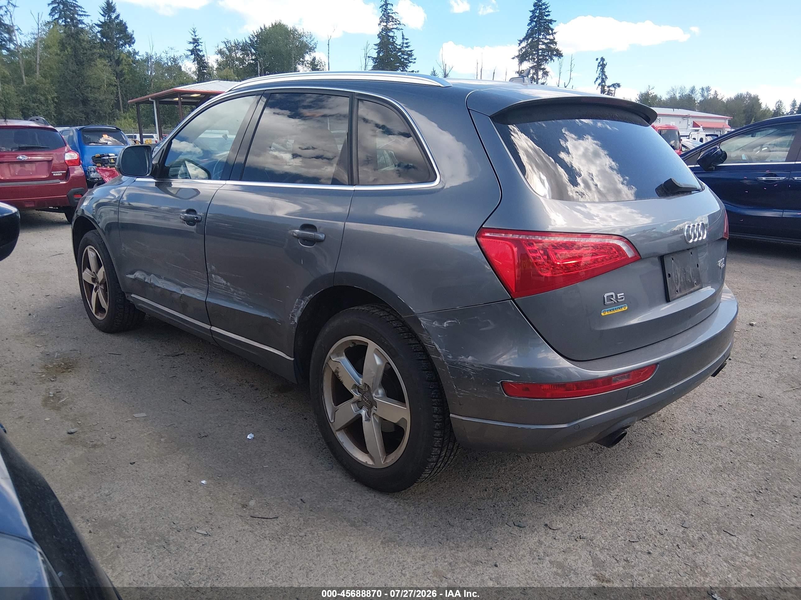 2012 Audi Q5 2.0t Premium Gray vin: WA1LFAFP9CA002005