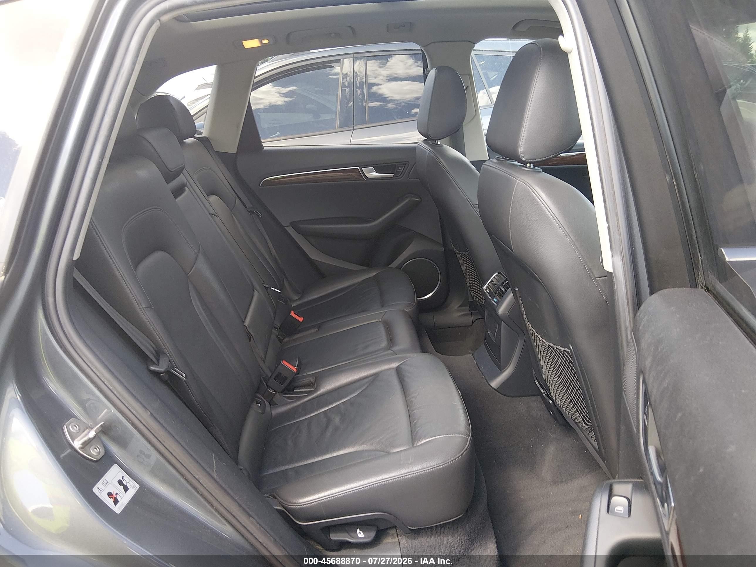 2012 Audi Q5 2.0t Premium Gray vin: WA1LFAFP9CA002005