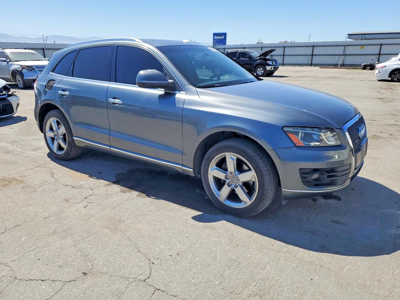 2012 Audi Q5 Premium Plus Серый vin: WA1LFAFP9CA015773
