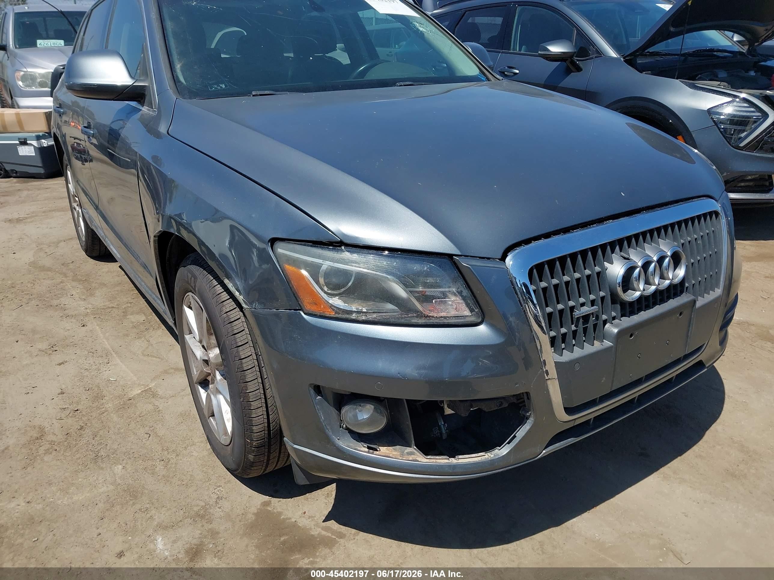 2012 Audi Q5 2.0t Premium Gray vin: WA1LFAFP9CA059224