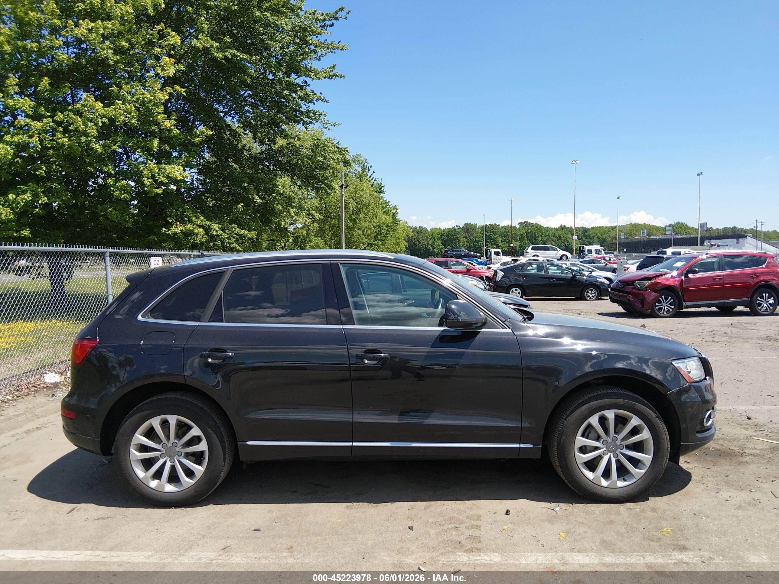 2013 Audi Q5 2.0t Premium Black vin: WA1LFAFP9DA012938