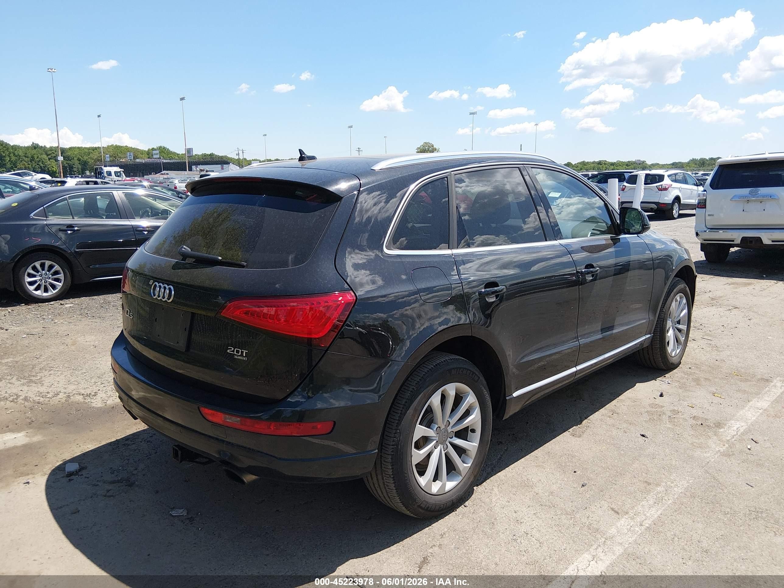 2013 Audi Q5 2.0t Premium Black vin: WA1LFAFP9DA012938